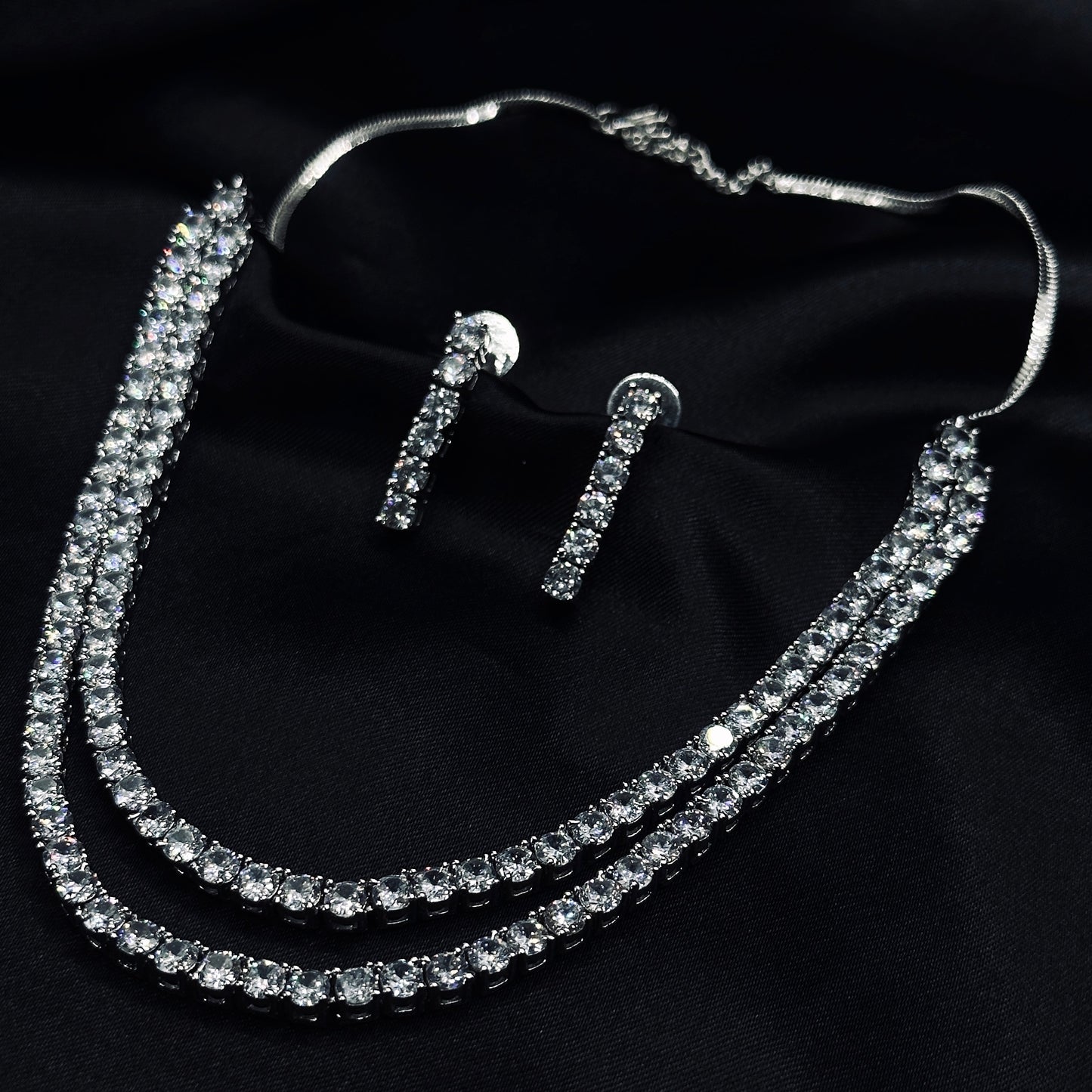 Solitaire Cubic Zircon American Diamond Silver Plated Necklace Set