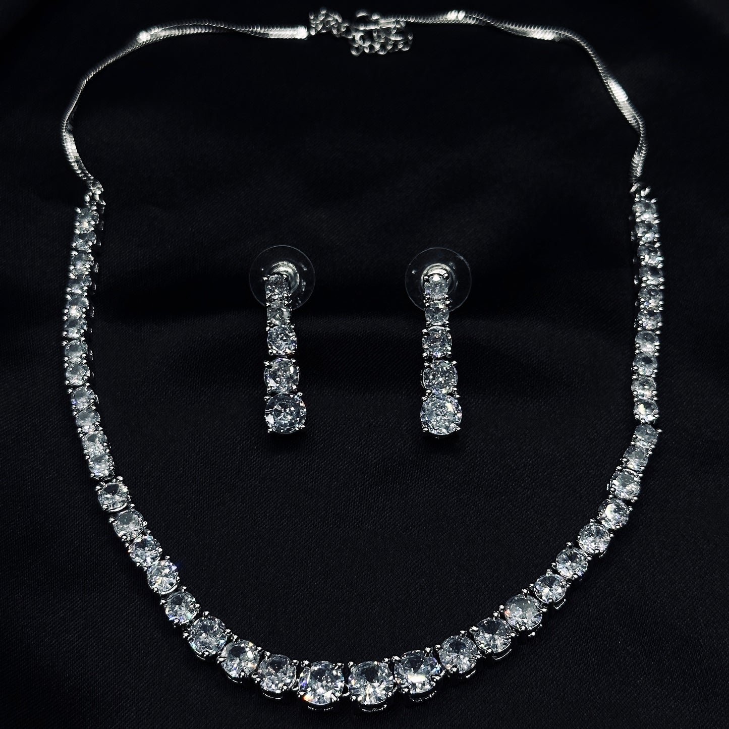 Solitaire Cubic Zircon American Diamond Silver Plated Necklace Set