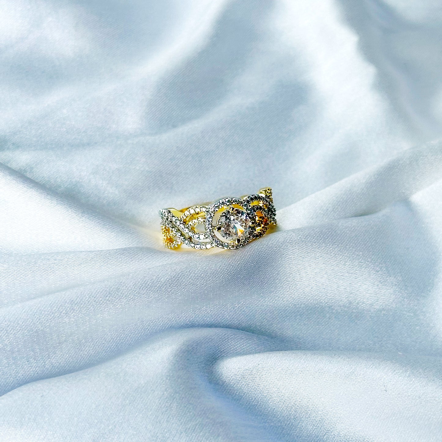 Solitaire Cubic Zircon American Diamond Gold/Silver Plated Adjustable Ring
