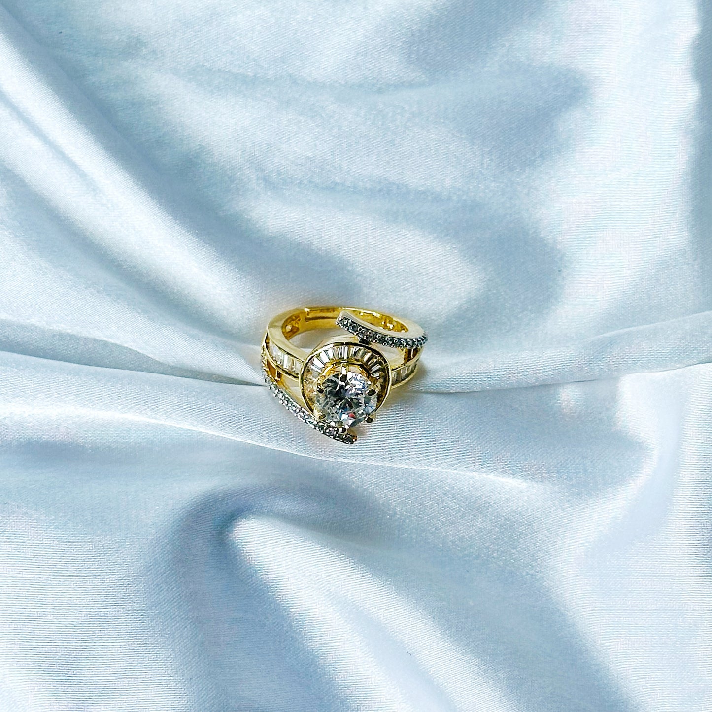 Solitaire Cubic Zircon American Diamond Gold/Silver Plated Adjustable Ring
