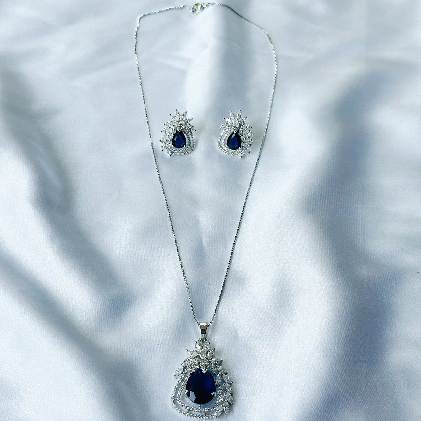 Blue Sapphire Cubic Zircon American Diamond Silver Plated Pendant Set