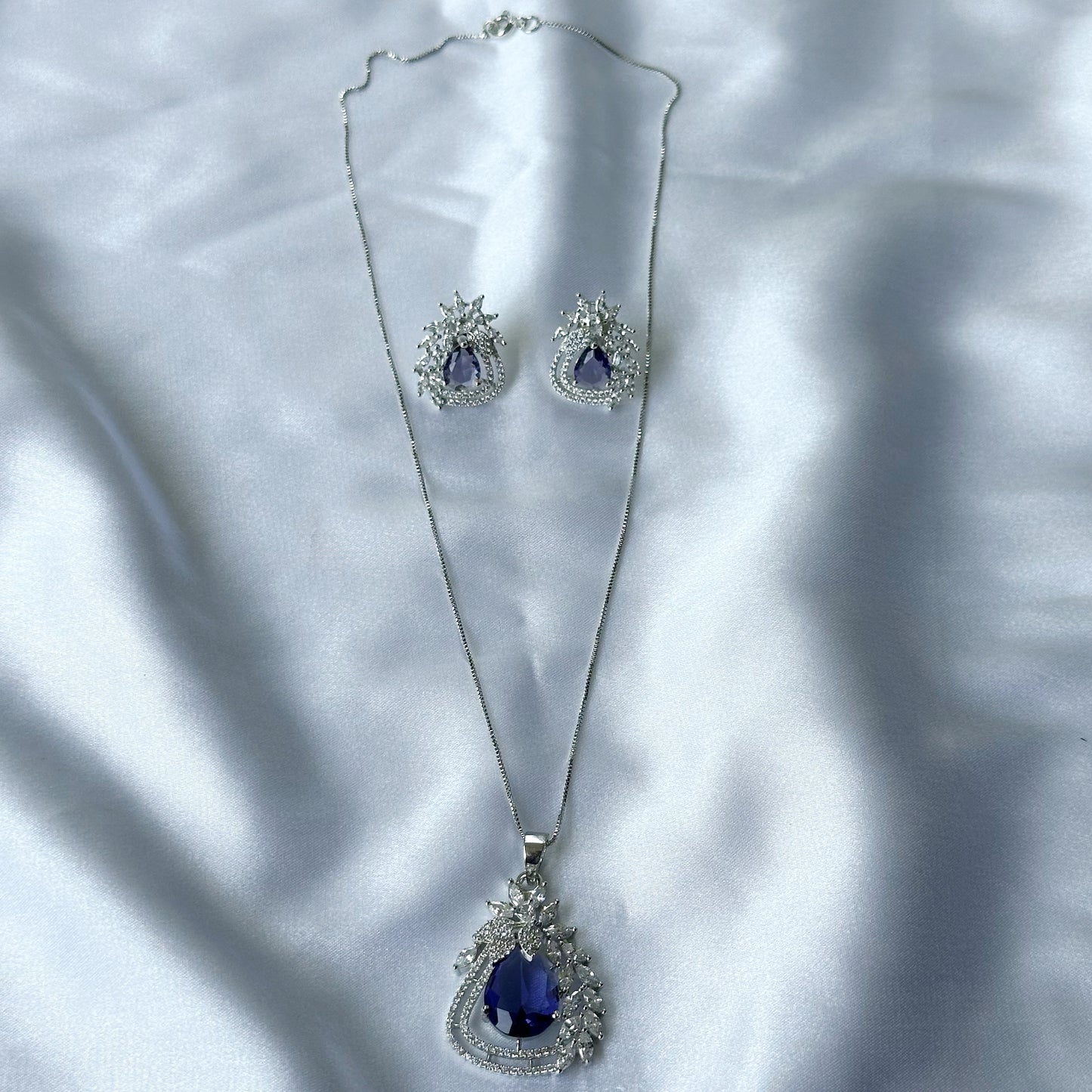 Deep Purple Amethyst Cubic Zircon American Diamond Silver Plated Pendant Set