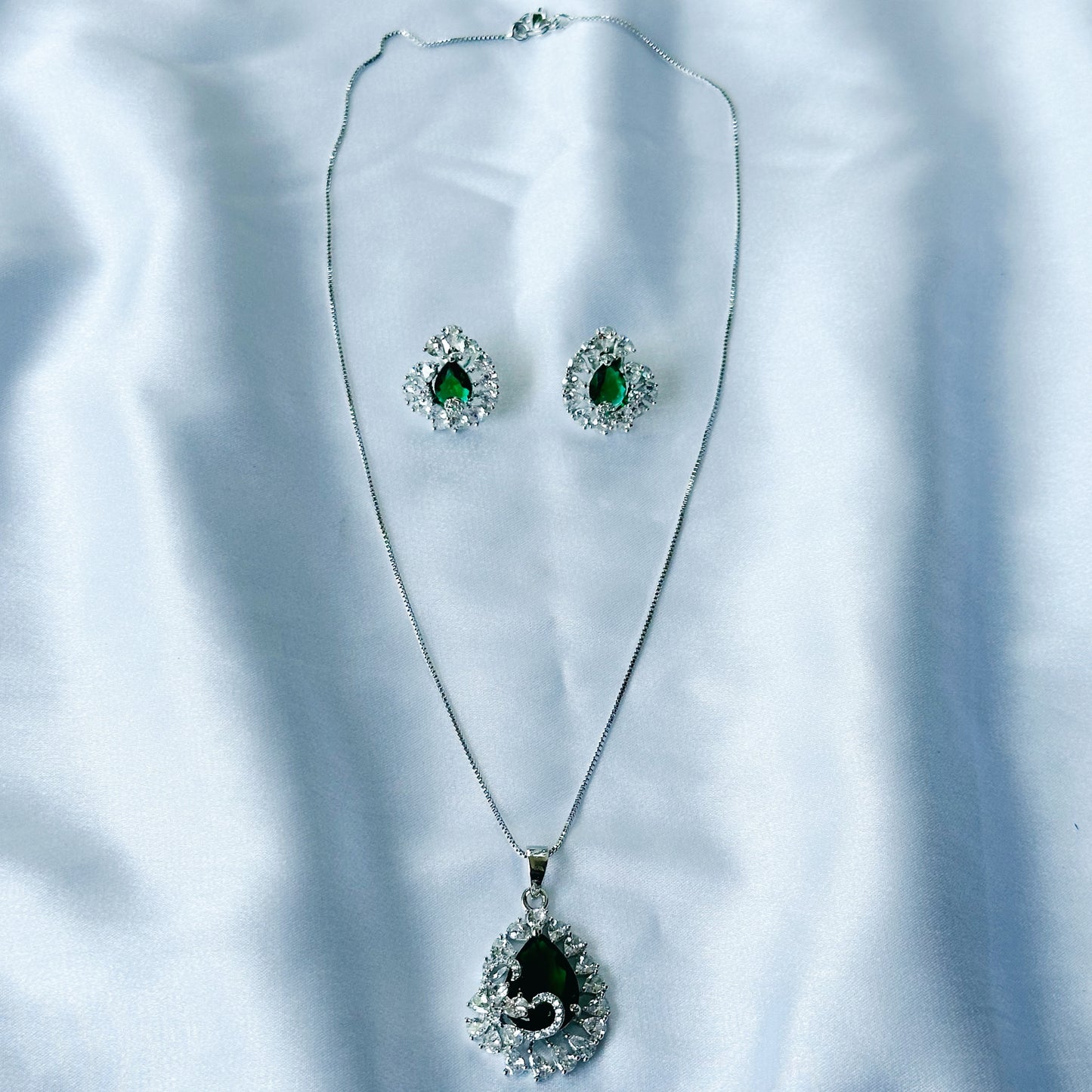 Green Emerald Cubic Zircon American Diamond Silver Plated Pendant Set