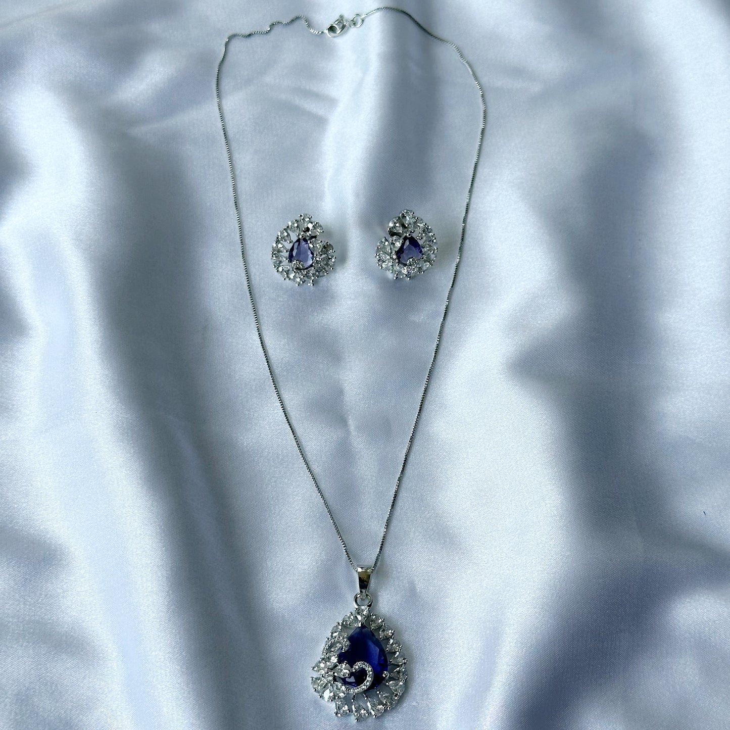 Deep Purple Amethyst Cubic Zircon American Diamond Silver Plated Pendant Set