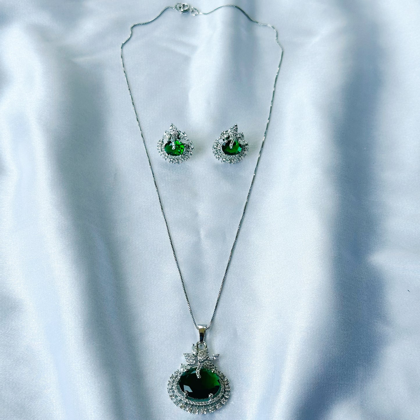 Green Emerald Cubic Zircon American Diamond Silver Plated Pendant Set