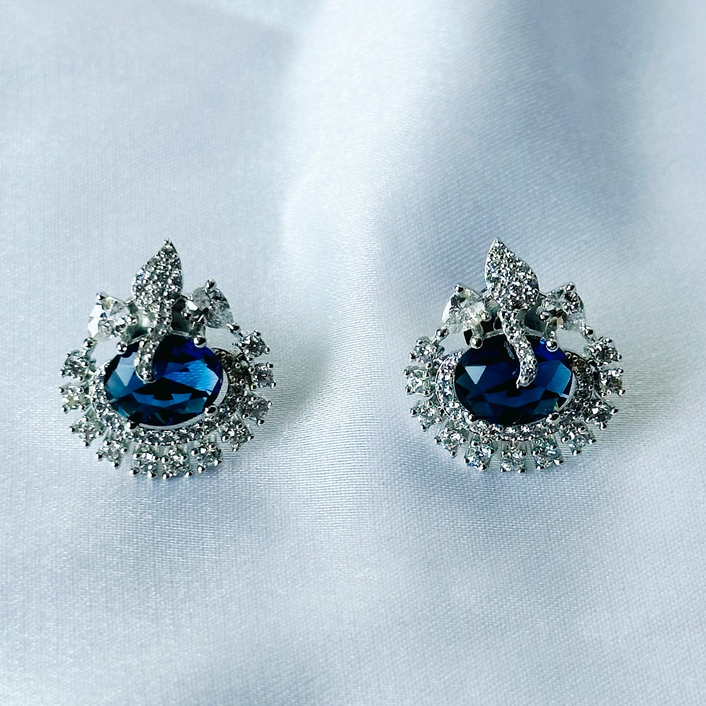 Blue Sapphire Cubic Zircon American Diamond Silver Plated Pendant Set