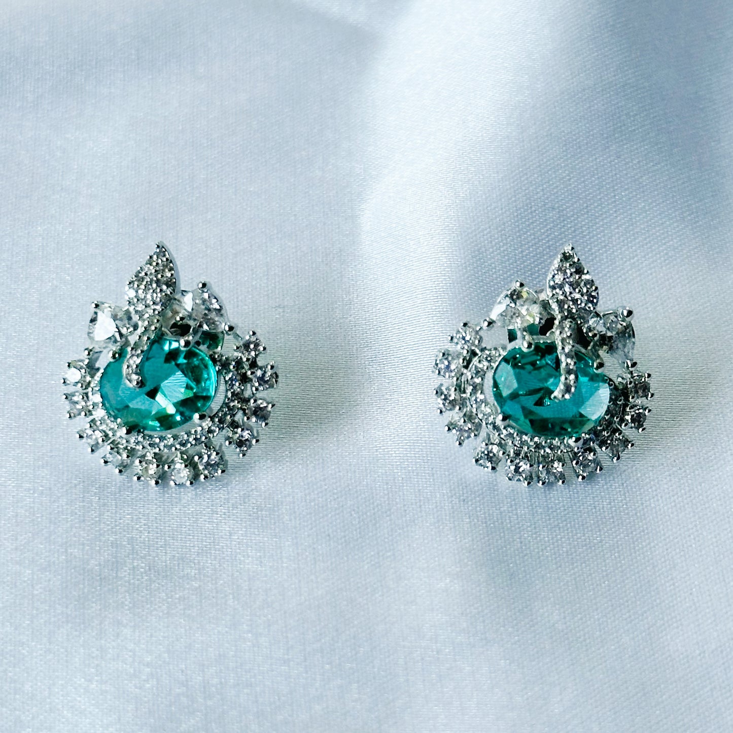 Sea Green Topaz Cubic Zircon American Diamond Silver Plated Pendant Set