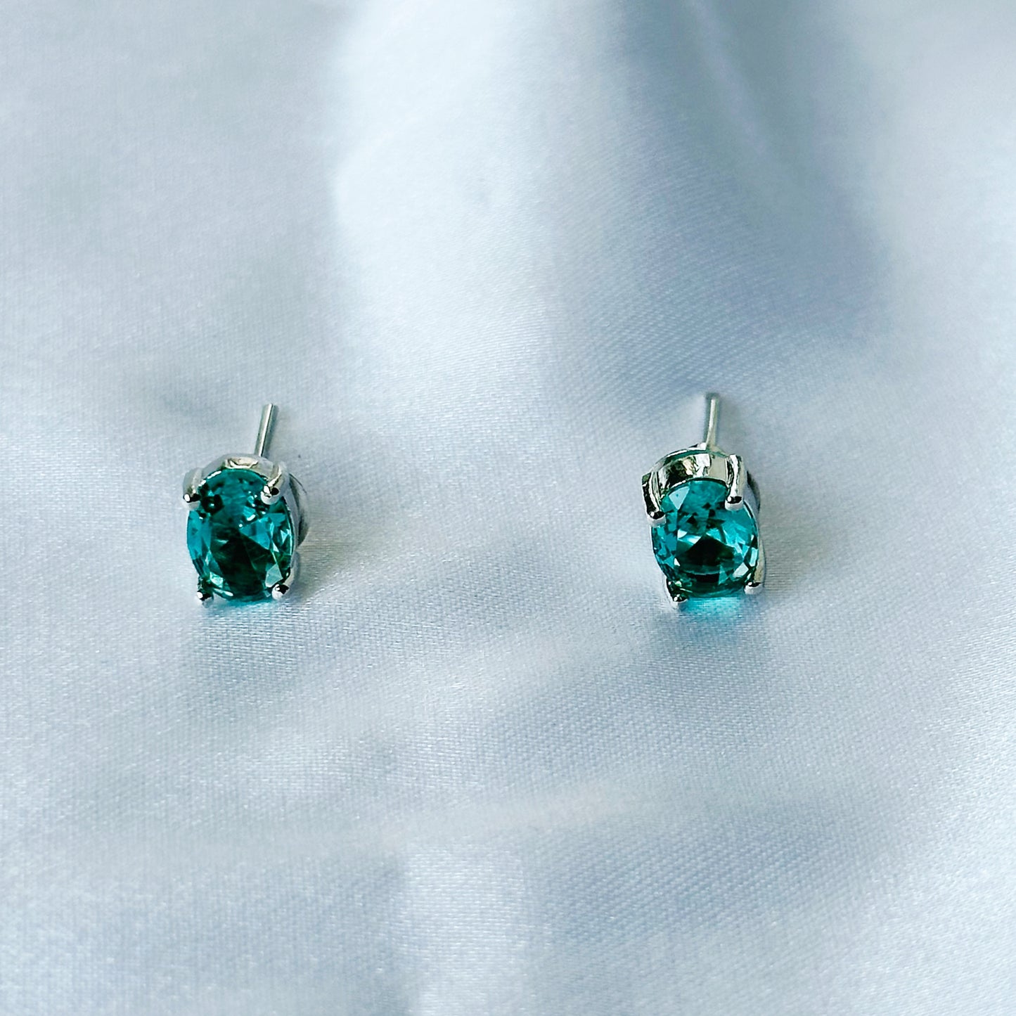 Sea Green Topaz Cubic Zircon American Diamond Silver Plated Pendant Set