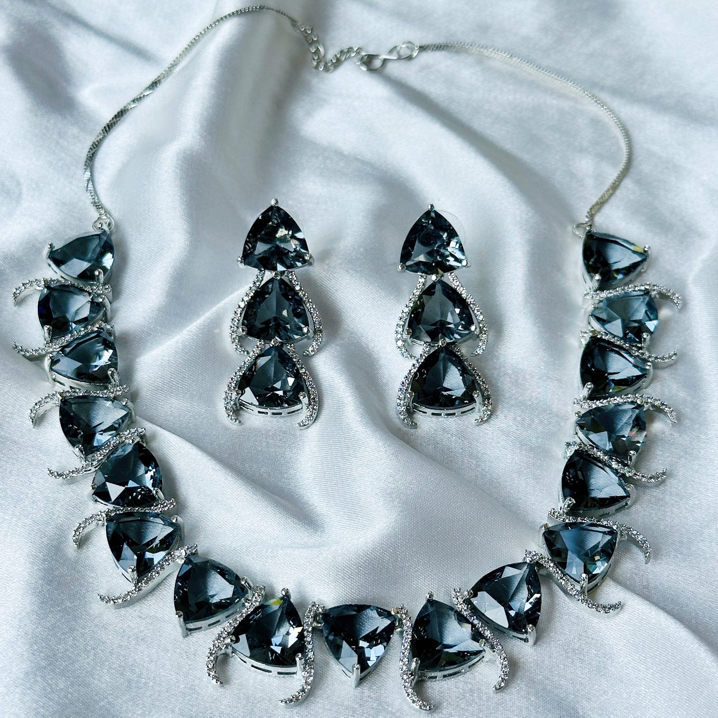 Black Cubic Zircon Stone American Diamond Silver Plated Necklace Set