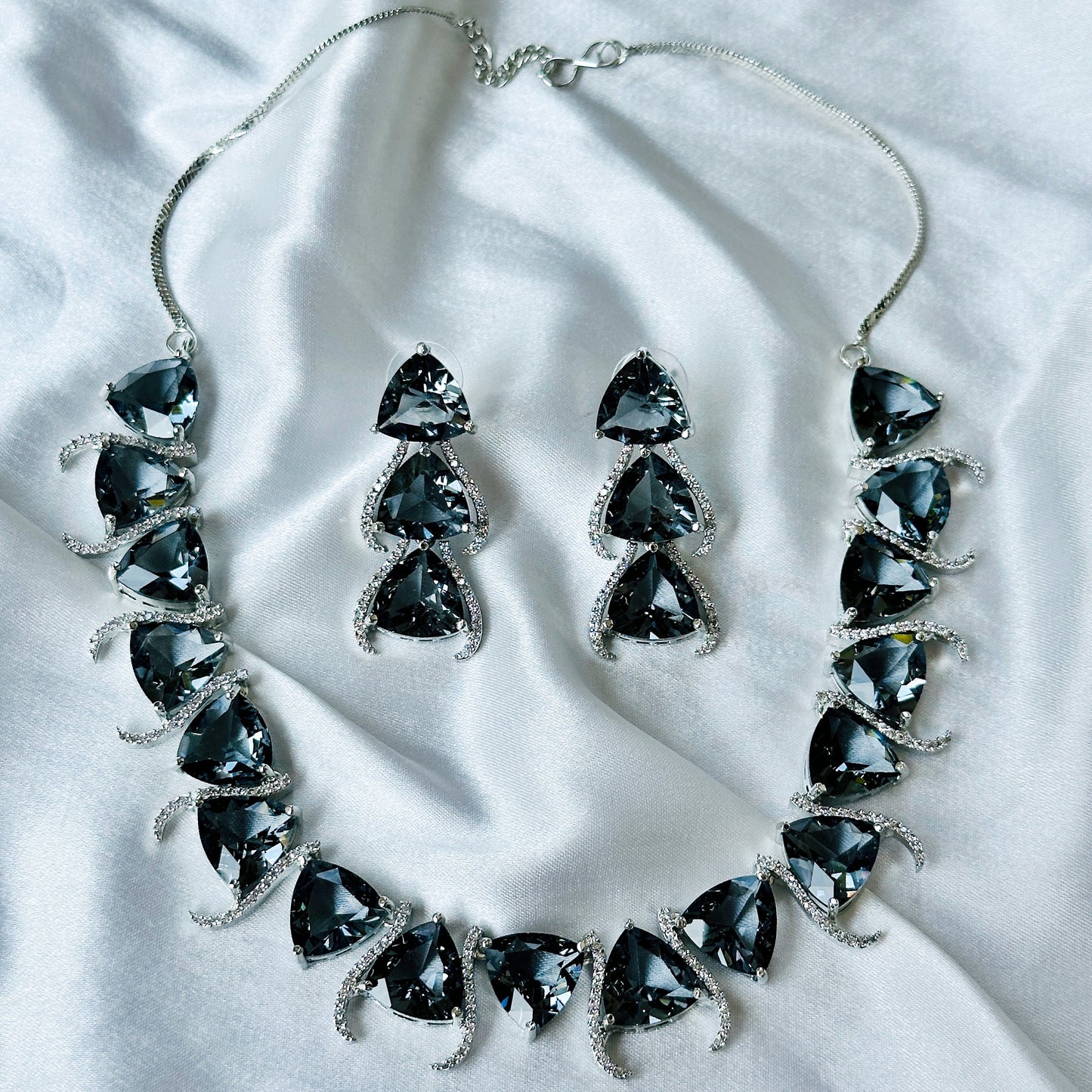 Black Cubic Zircon Stone American Diamond Silver Plated Necklace Set