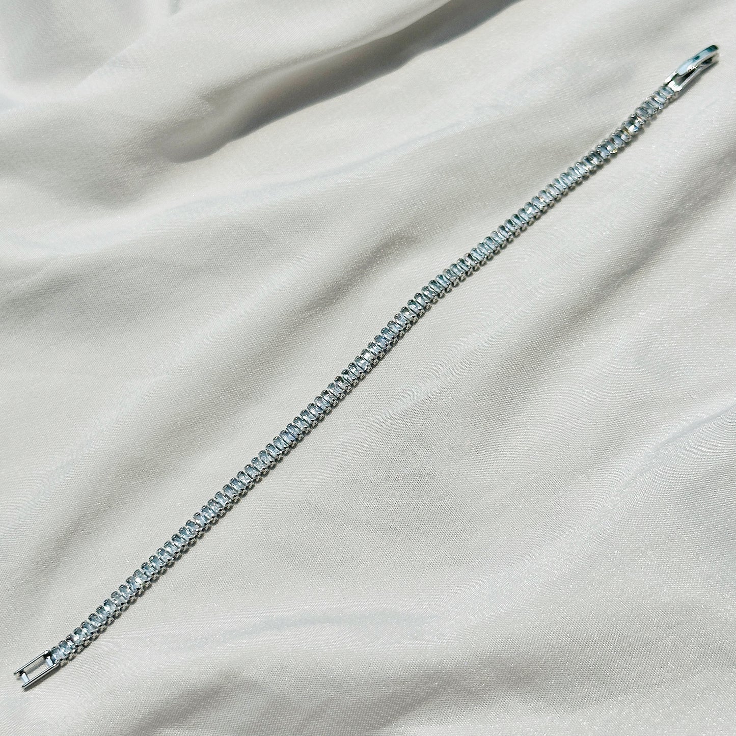 Solitaire Cubic Zirconia American Diamond Silver Plated Tennis Bracelet