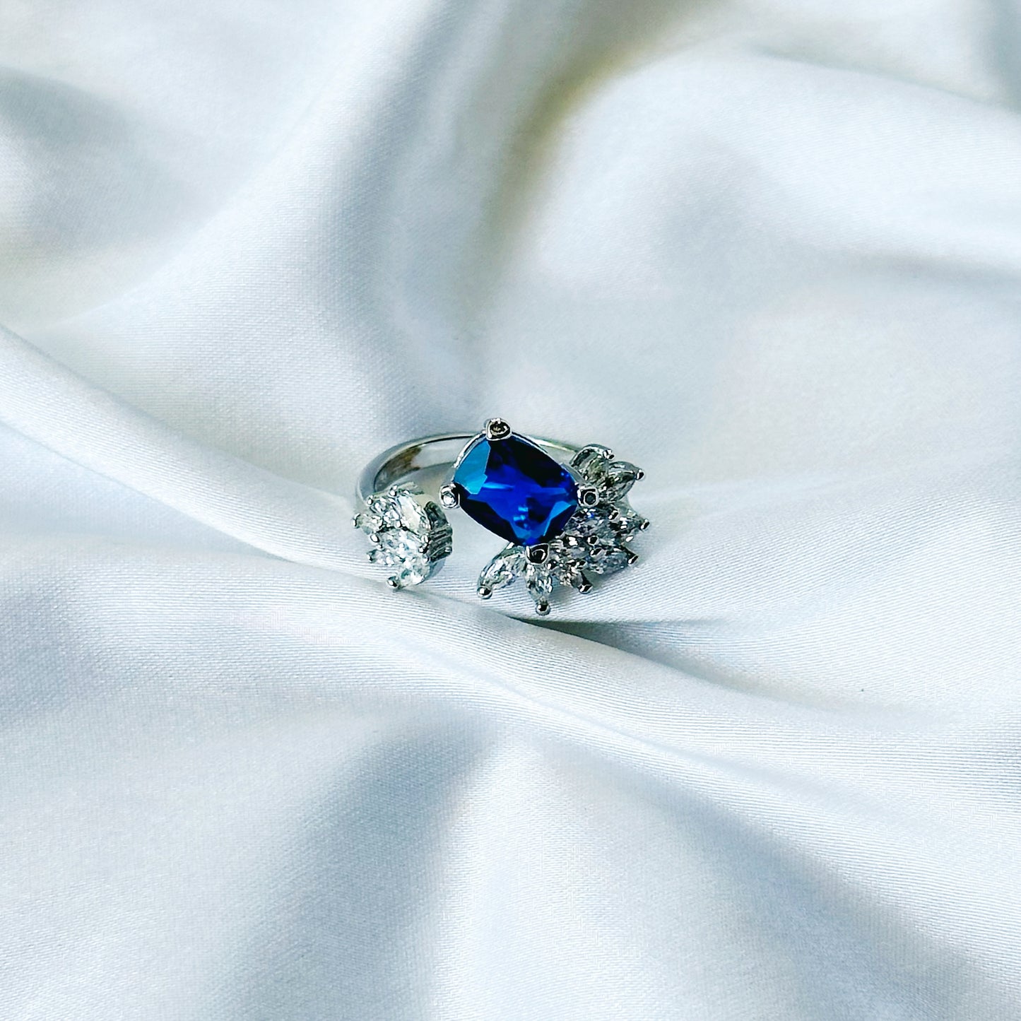 Blue Sapphire Cubic Zircon American Diamond Silver Plated Adjustable Ring