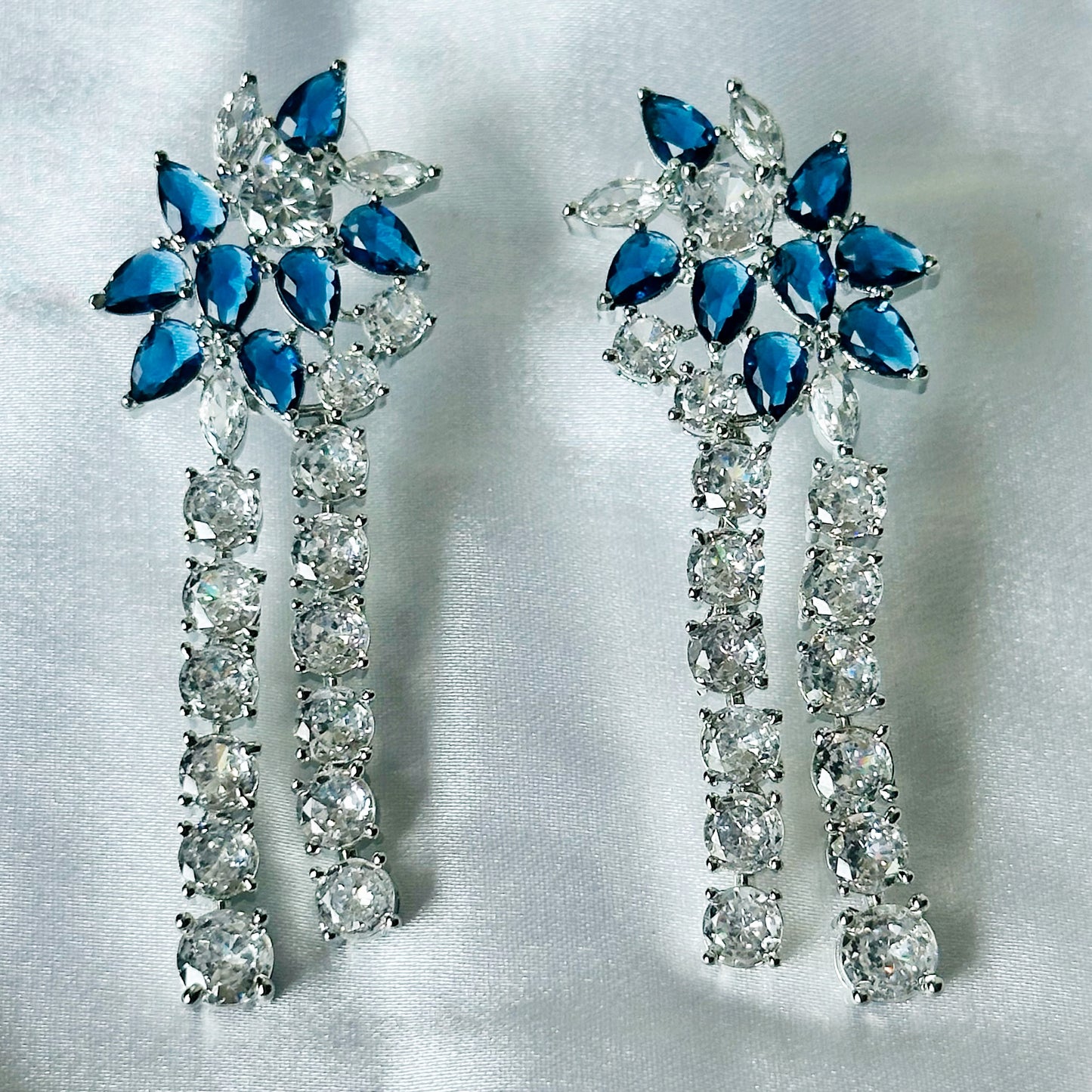 Blue Sapphire Cubic Zircon Stones American Diamond Silver Plated Necklace Set