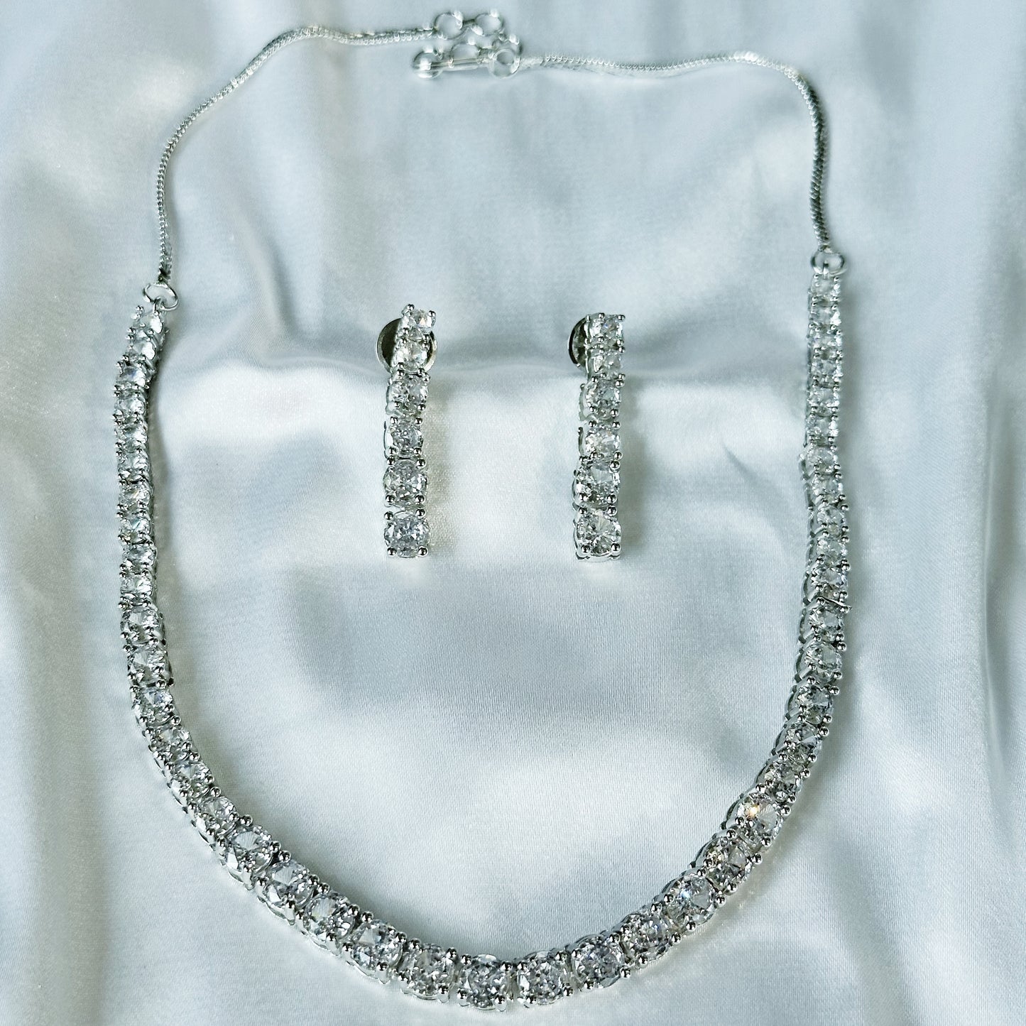 Solitaire Cubic Zircon American Diamond Silver Plated Necklace Set