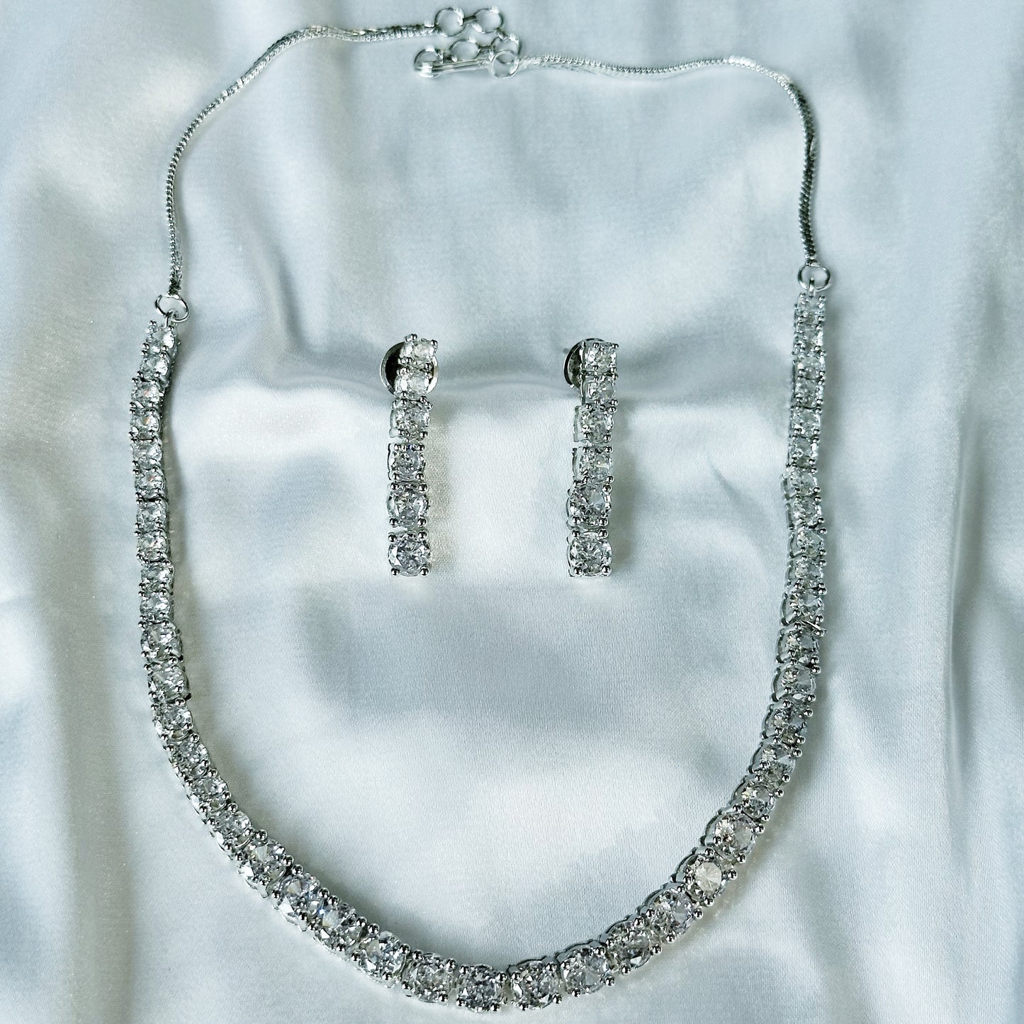 Solitaire Cubic Zircon American Diamond Silver Plated Necklace Set