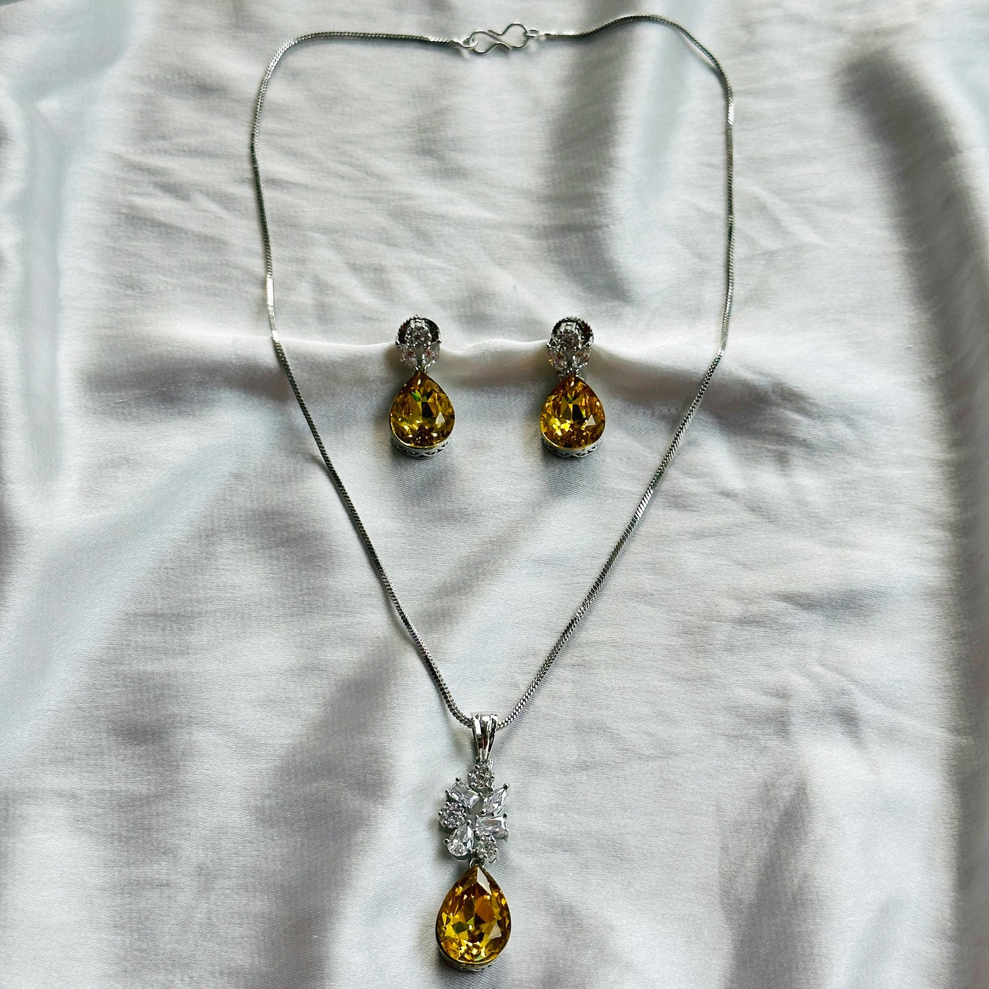 Light Yellow Topaz Swarovski Crystal American Diamond Silver Plated Pendant Set