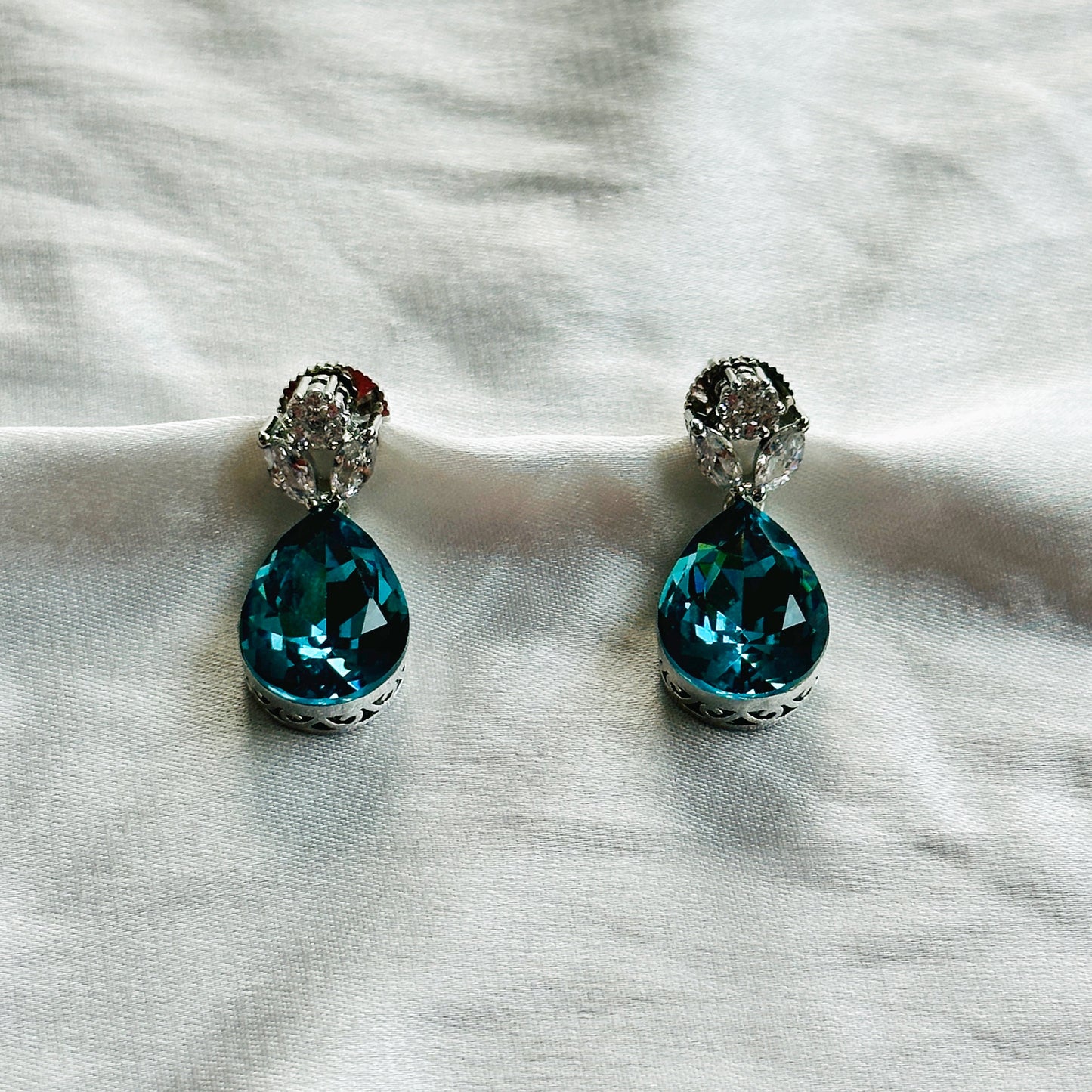 Dark Indigo Blue Swarovski Crystal American Diamond Silver Plated Pendant Set