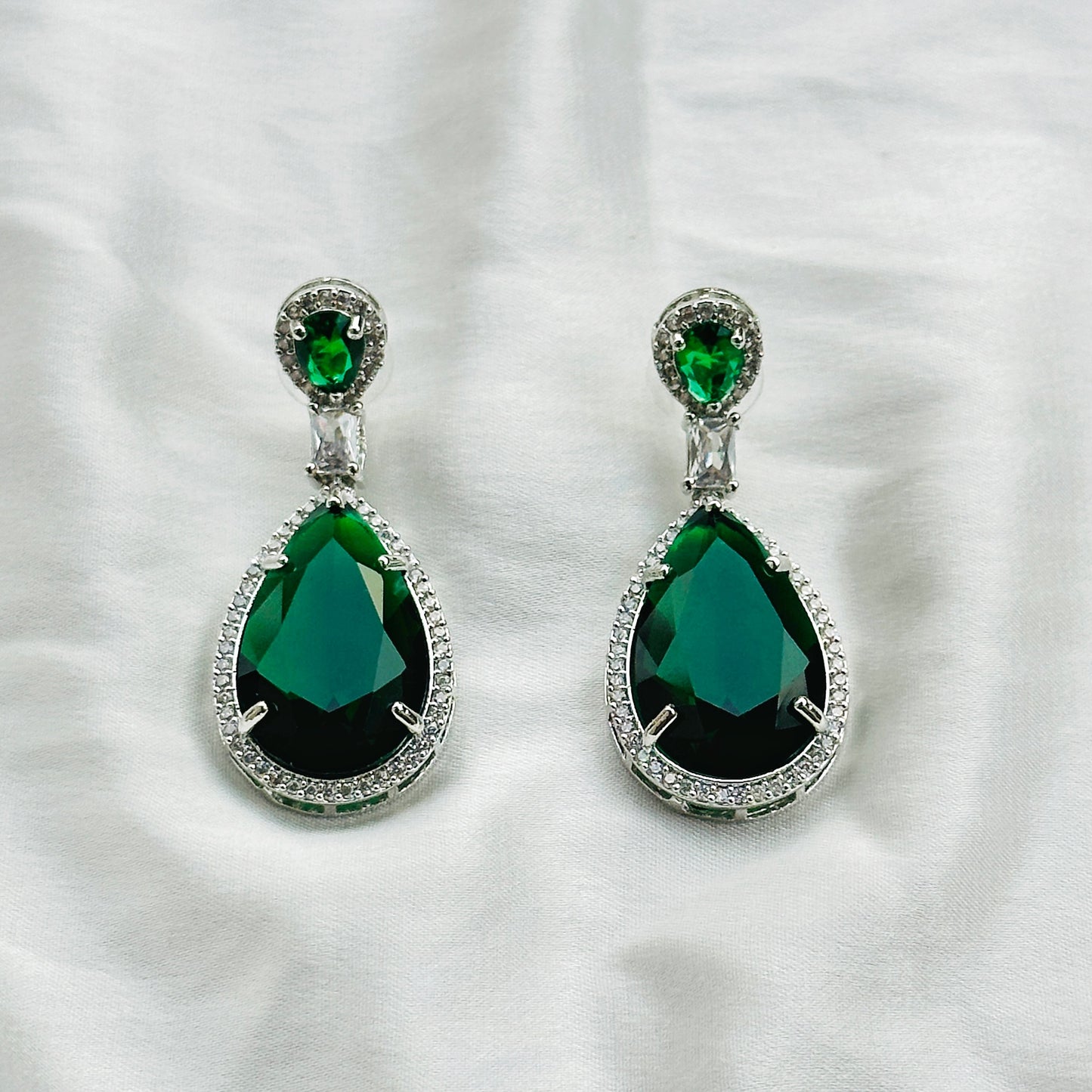 Green Emerald Cubic Zircon Stone American Diamond Silver Plated Necklace Set