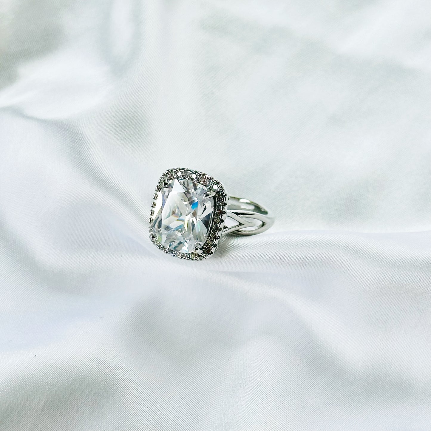 White Cubic Zirconia Ice Cut American Diamond Silver Plated Adjustable Ring