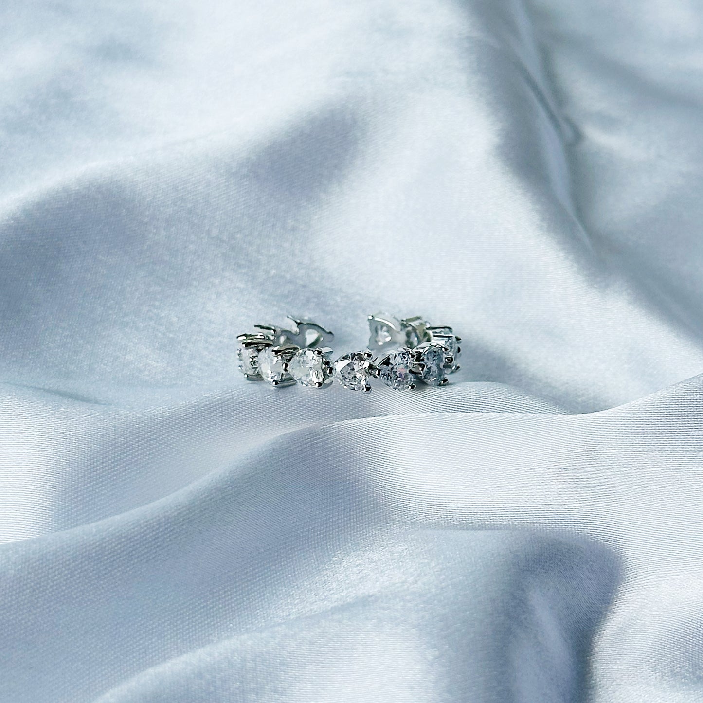 Matrix Design American Diamond Silver Plated Adjustable Ring