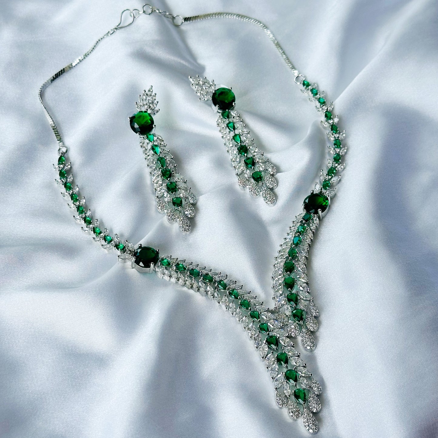 Green Emerald Cubic Zircon Stone American Diamond Silver Plated Necklace Set