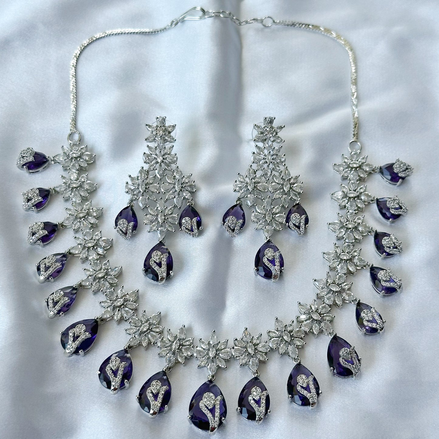 Deep Purple Amethyst Cubic Zircon Stone American Diamond Silver Plated Necklace Set