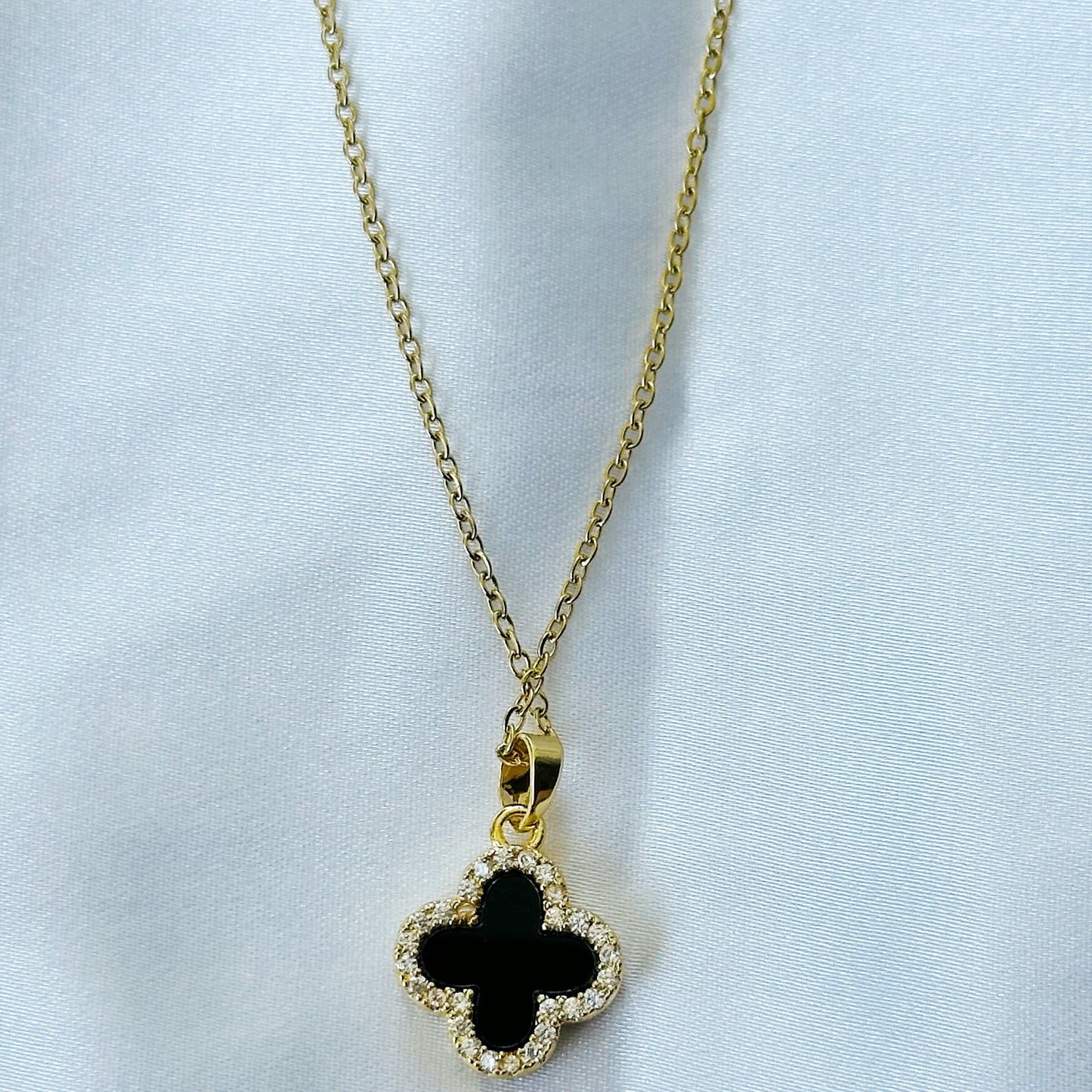 Floral Design Black & White/Gold Plated Stainless Steel Pendant Set