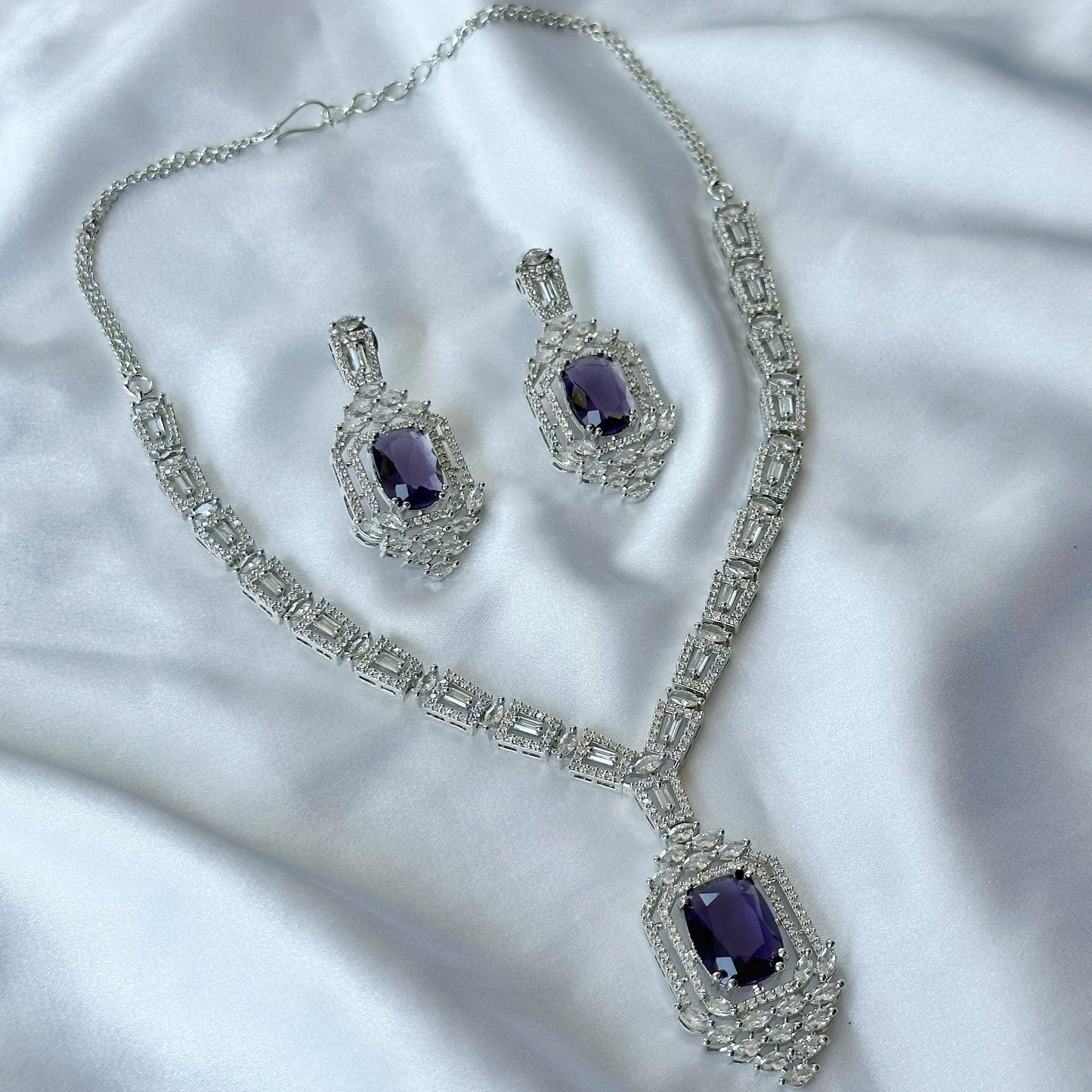 Deep Purple Amethyst Cubic Zircon Stone American Diamond Silver Plated Necklace Set