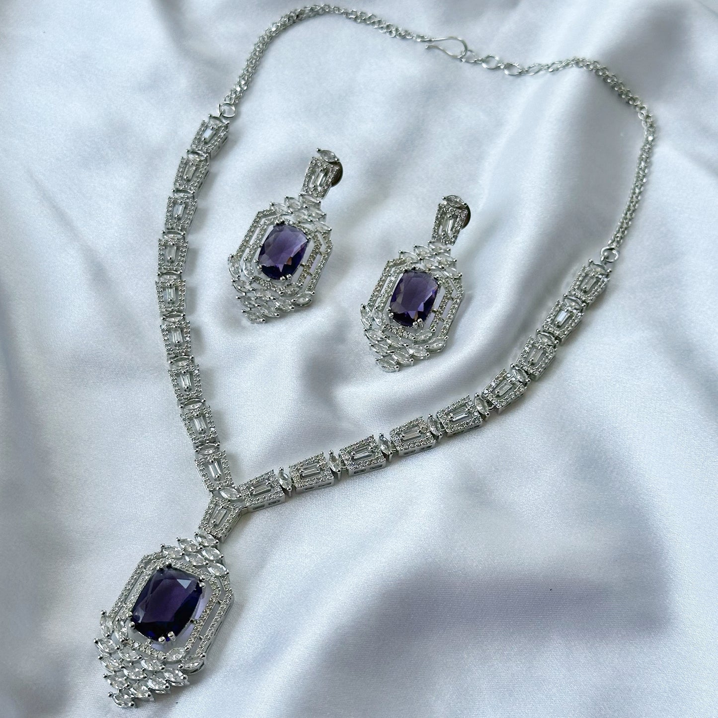 Deep Purple Amethyst Cubic Zircon Stone American Diamond Silver Plated Necklace Set