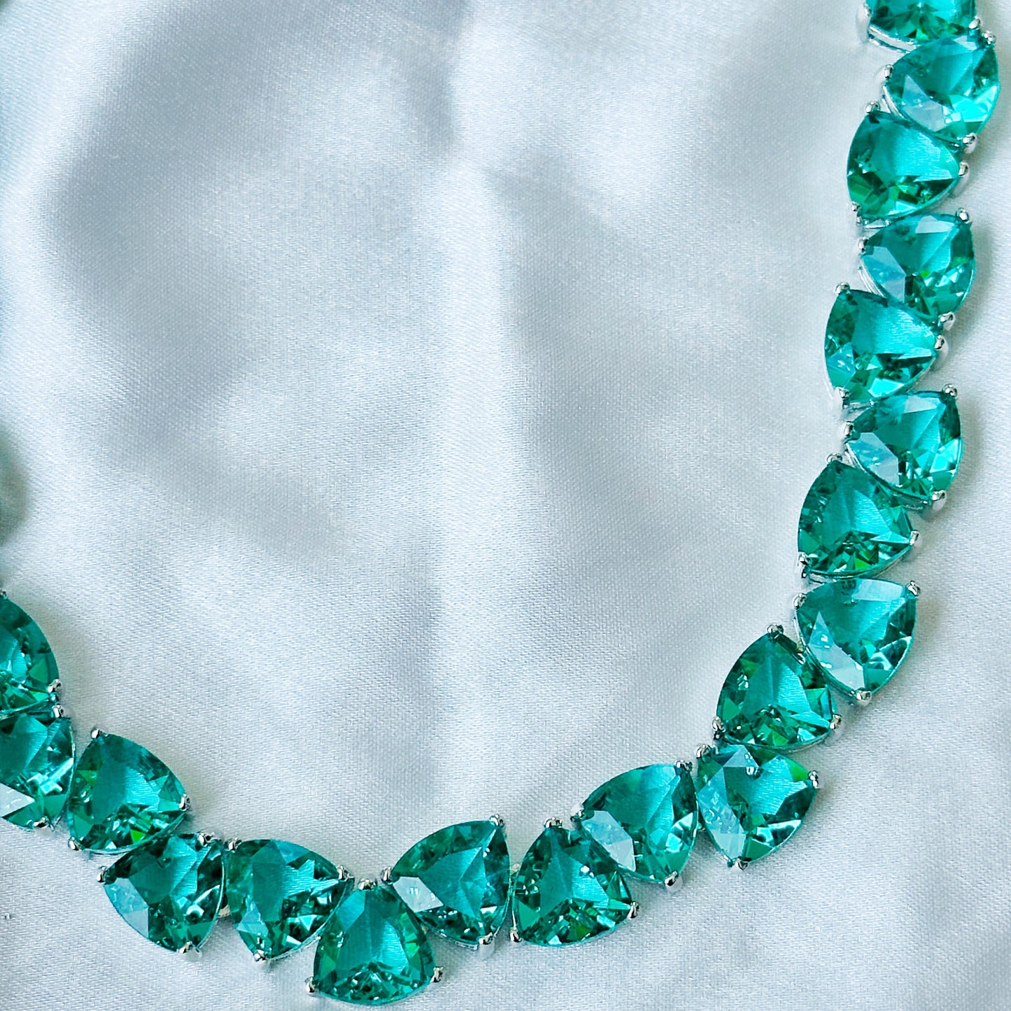 Ariva Collection Sea Green Topaz Cubic Zircon Stones Silver Plated Necklace Set