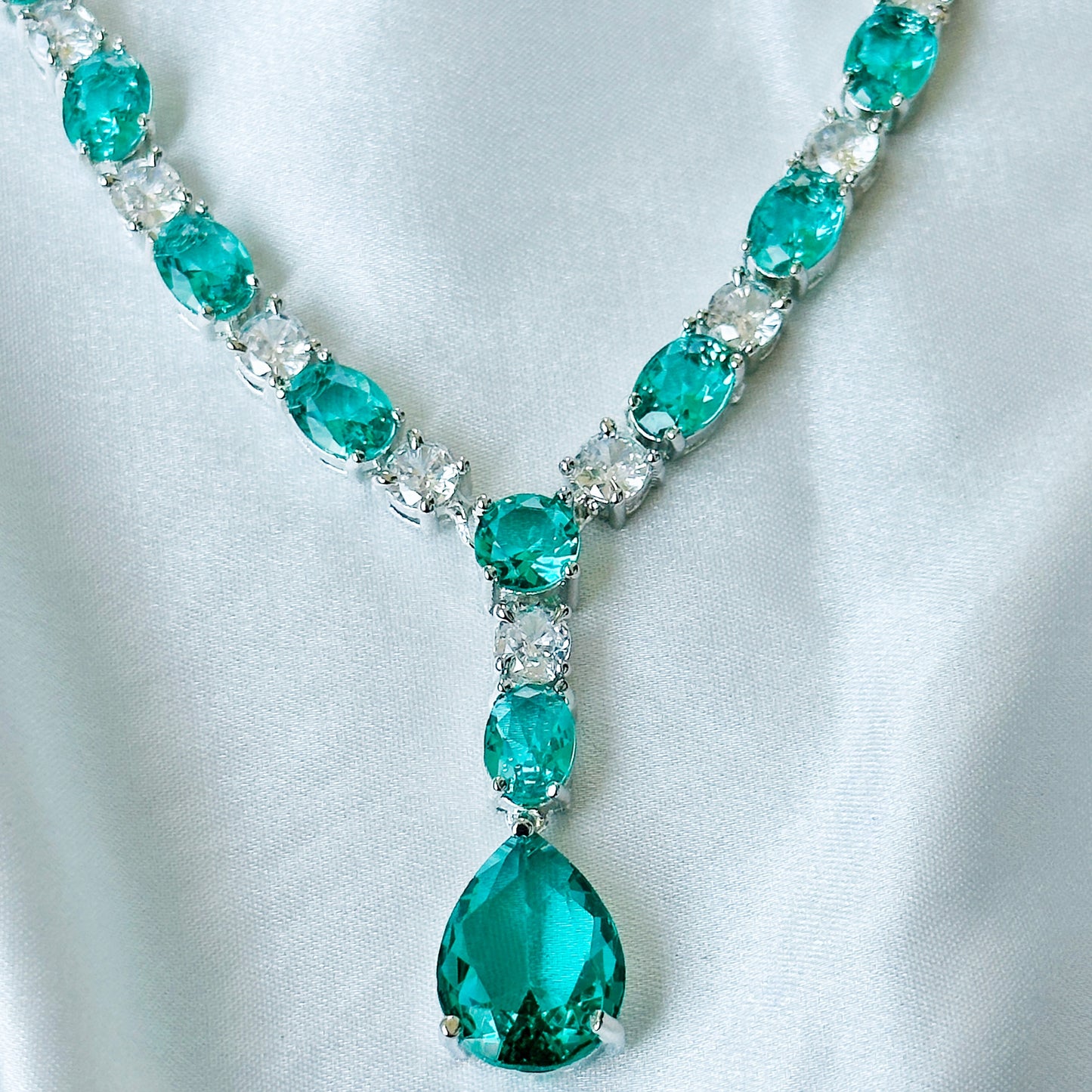 Sea Green Topaz Cubic Zircon Stones American Diamond Silver Plated Necklace Set