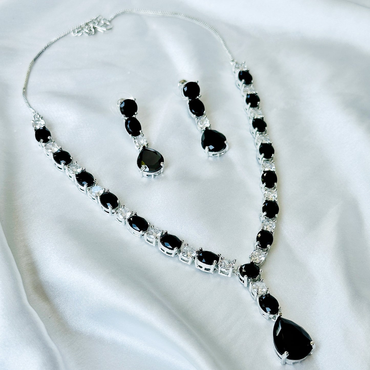 Black Cubic Zircon Stones American Diamond Silver Plated Necklace Set