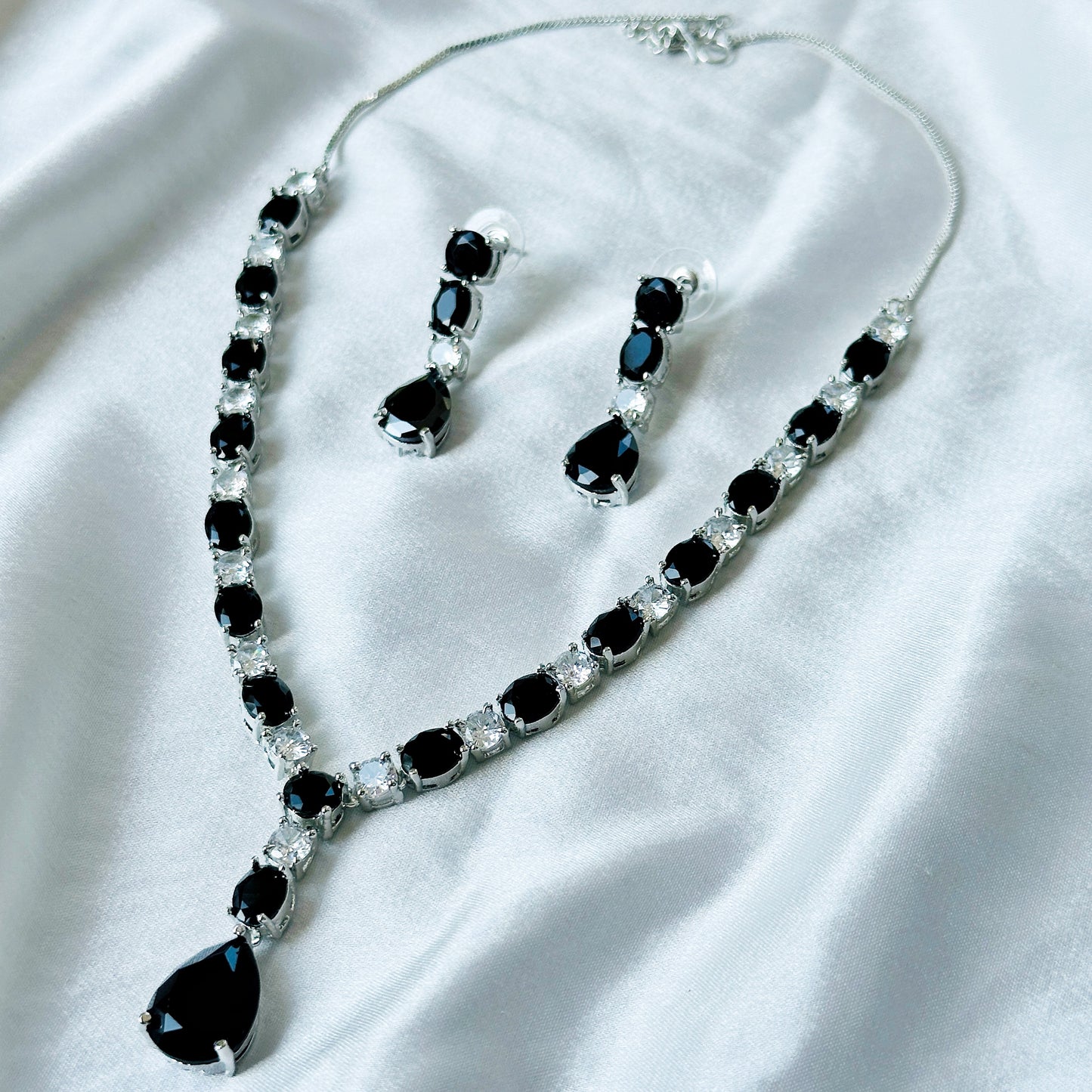 Black Cubic Zircon Stones American Diamond Silver Plated Necklace Set