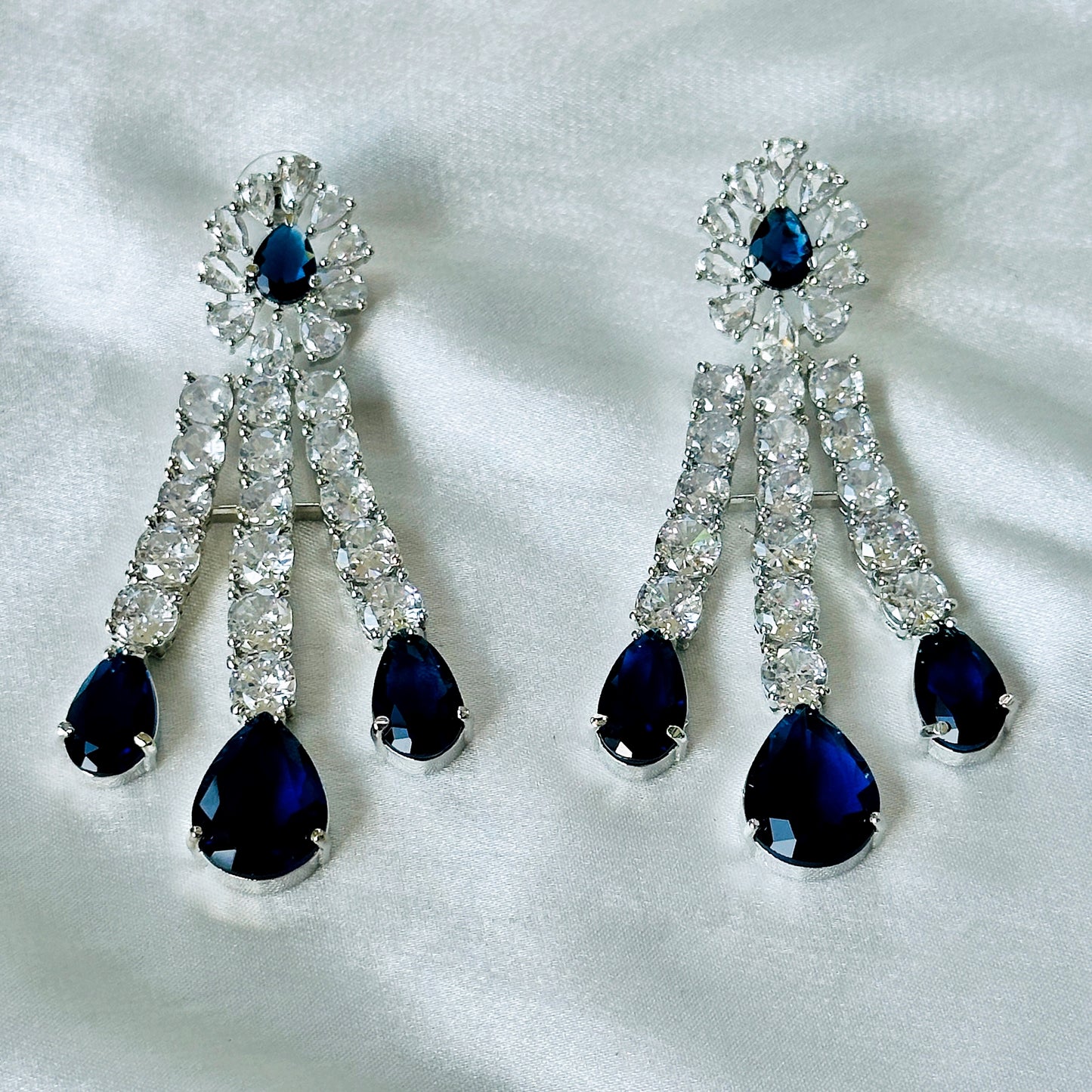 Blue Sapphire Cubic Zircon American Diamond Silver Plated Necklace Set