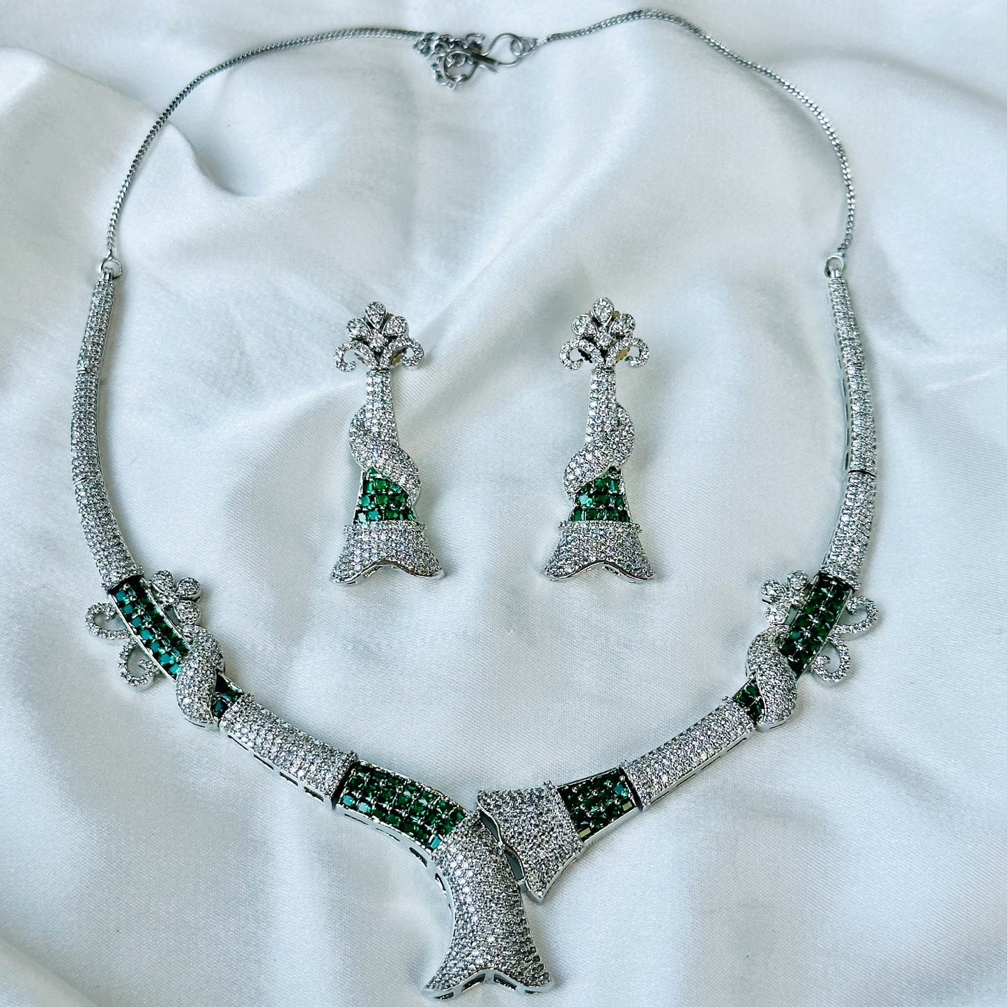 Green Emerald Cubic Zircon American Diamond Silver Plated Necklace Set