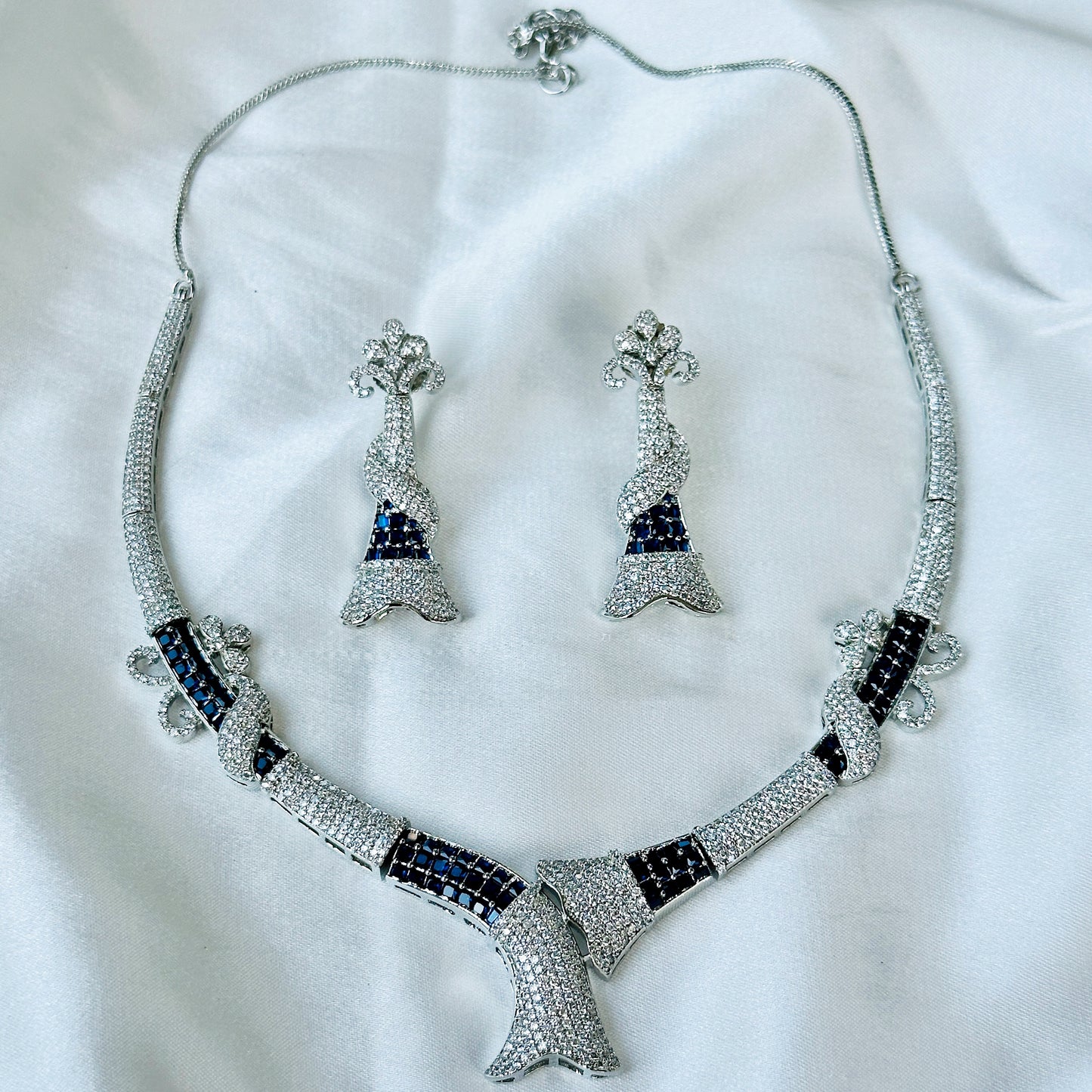Blue Sapphire Cubic Zircon American Diamond Silver Plated Necklace Set