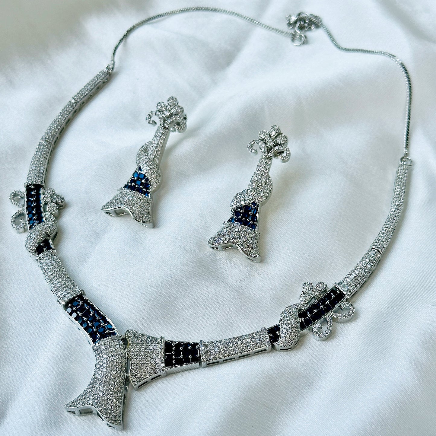 Blue Sapphire Cubic Zircon American Diamond Silver Plated Necklace Set