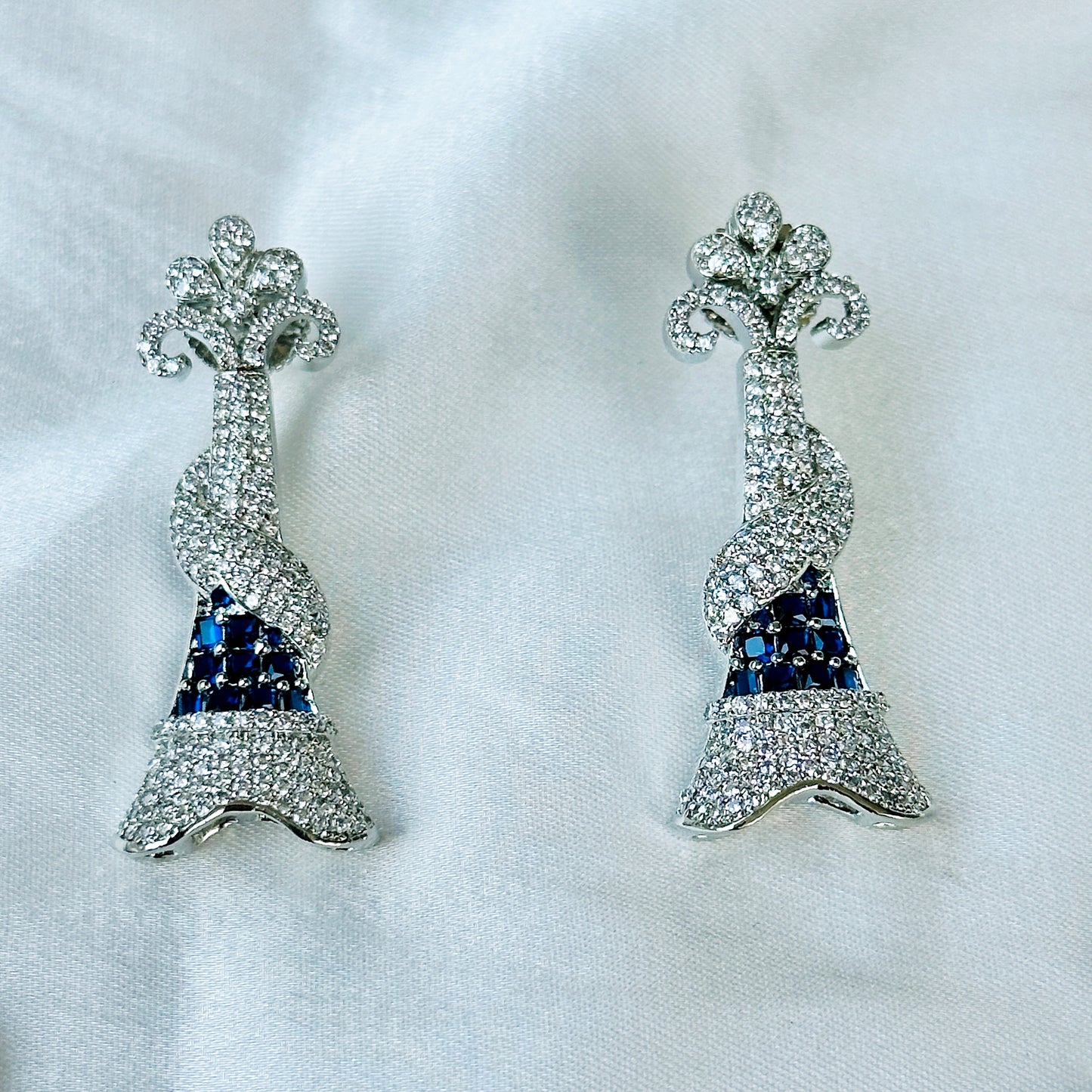 Blue Sapphire Cubic Zircon American Diamond Silver Plated Necklace Set