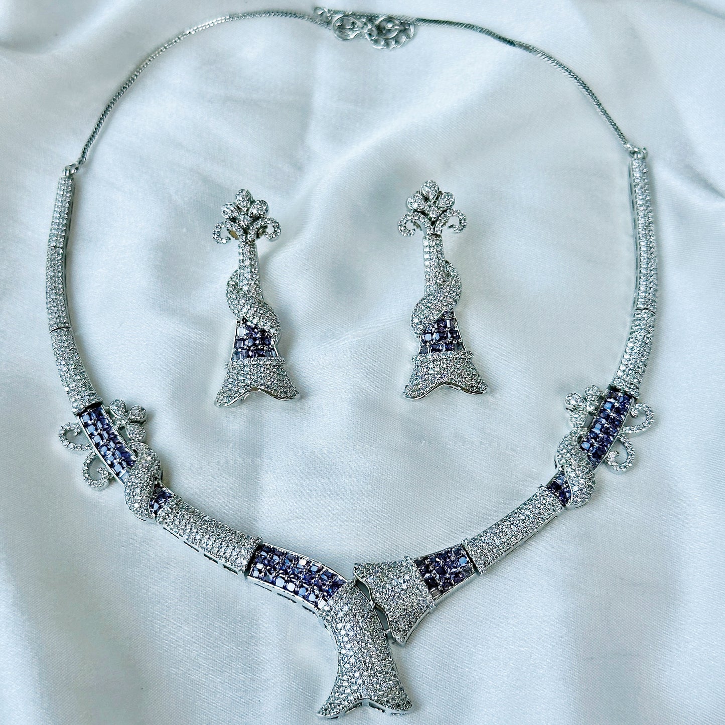 Lt Purple Amethyst Cubic Zircon American Diamond Silver Plated Necklace Set