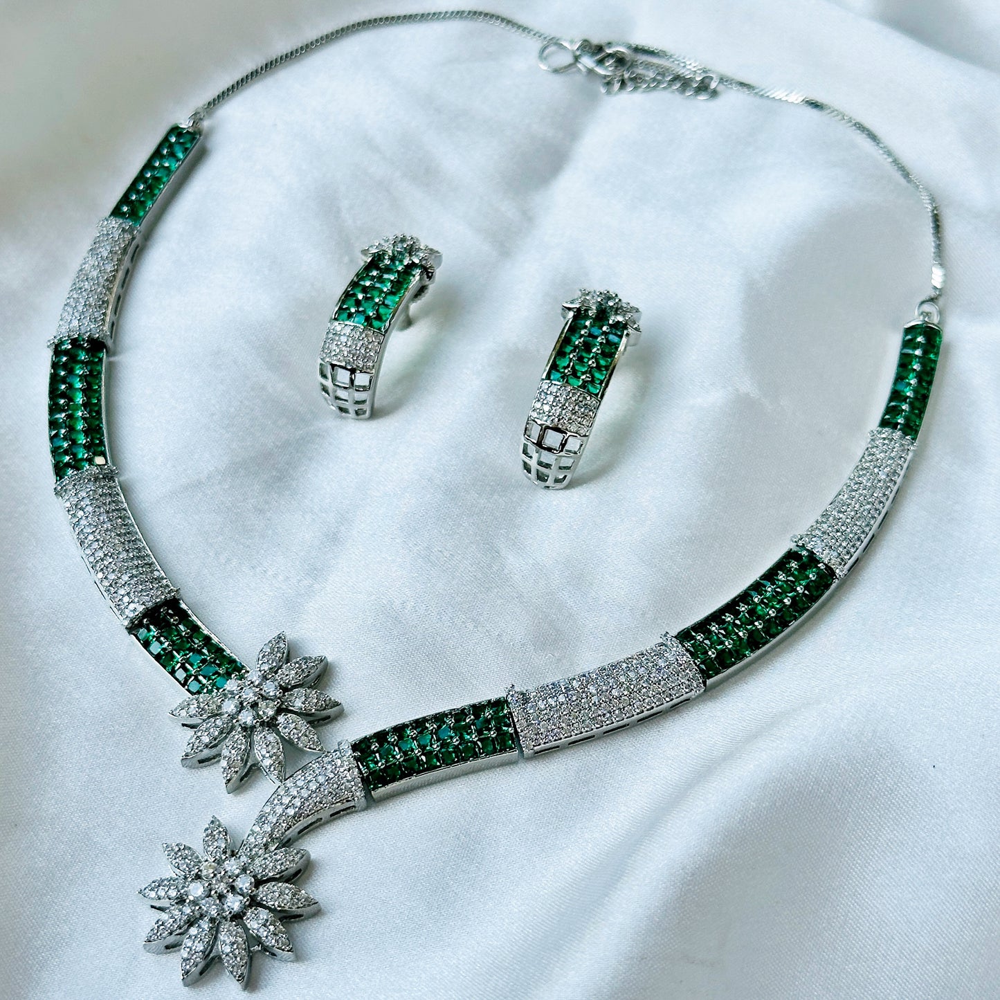 Green Emerald Cubic Zircon American Diamond Silver Plated Necklace Set