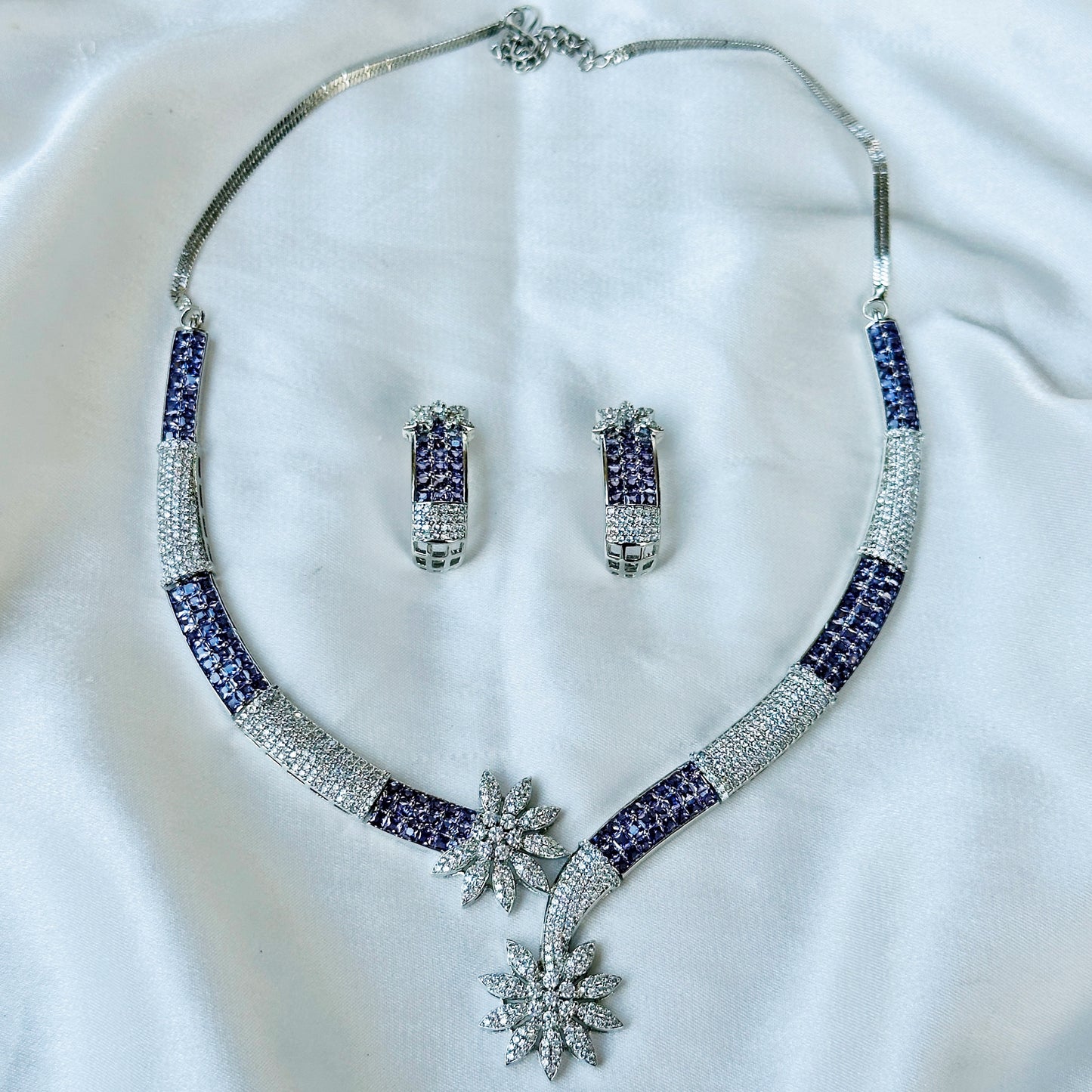 Lt Purple Amethyst Cubic Zircon American Diamond Silver Plated Necklace Set