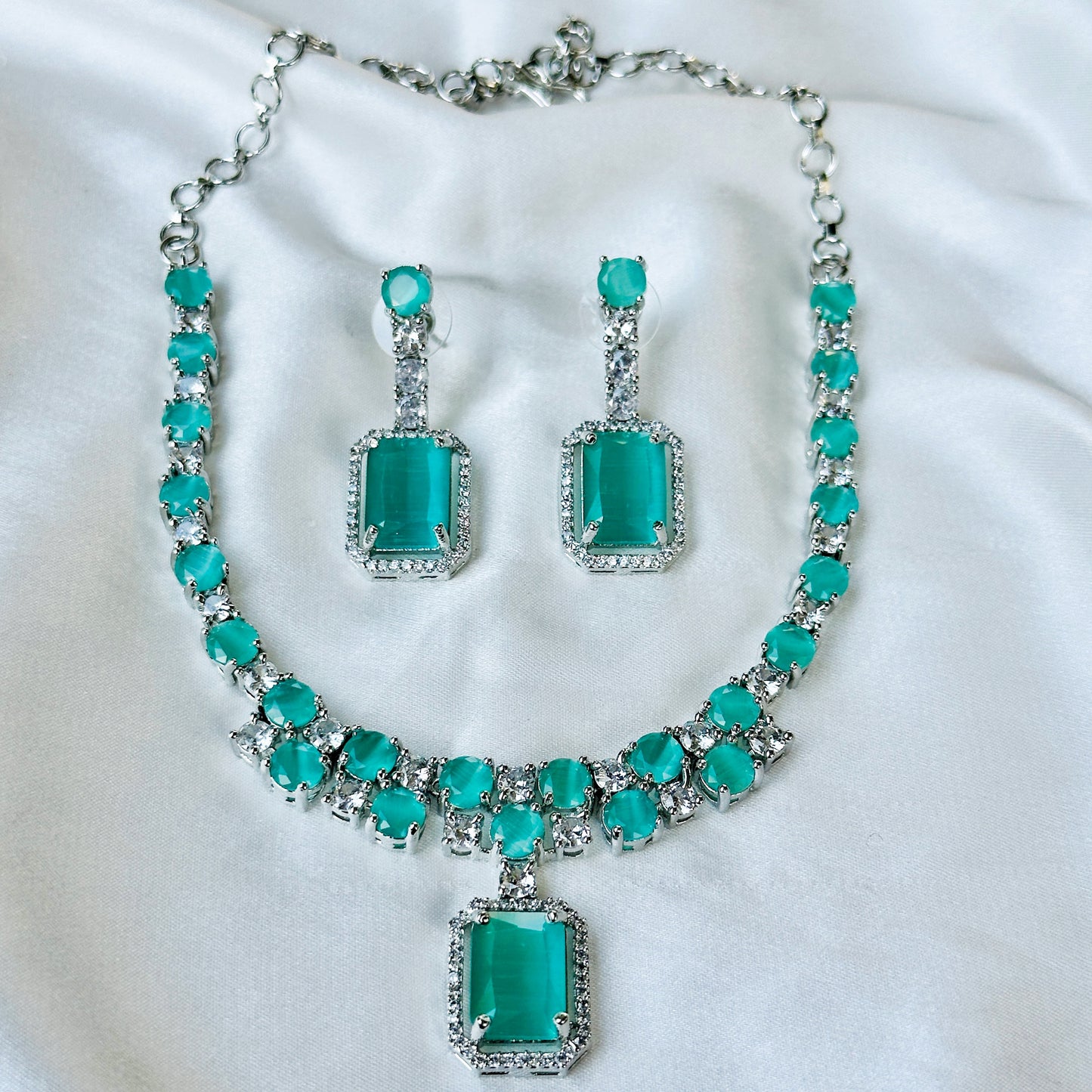 Mint Green Topaz Zircon American Diamond Silver Plated Necklace Set