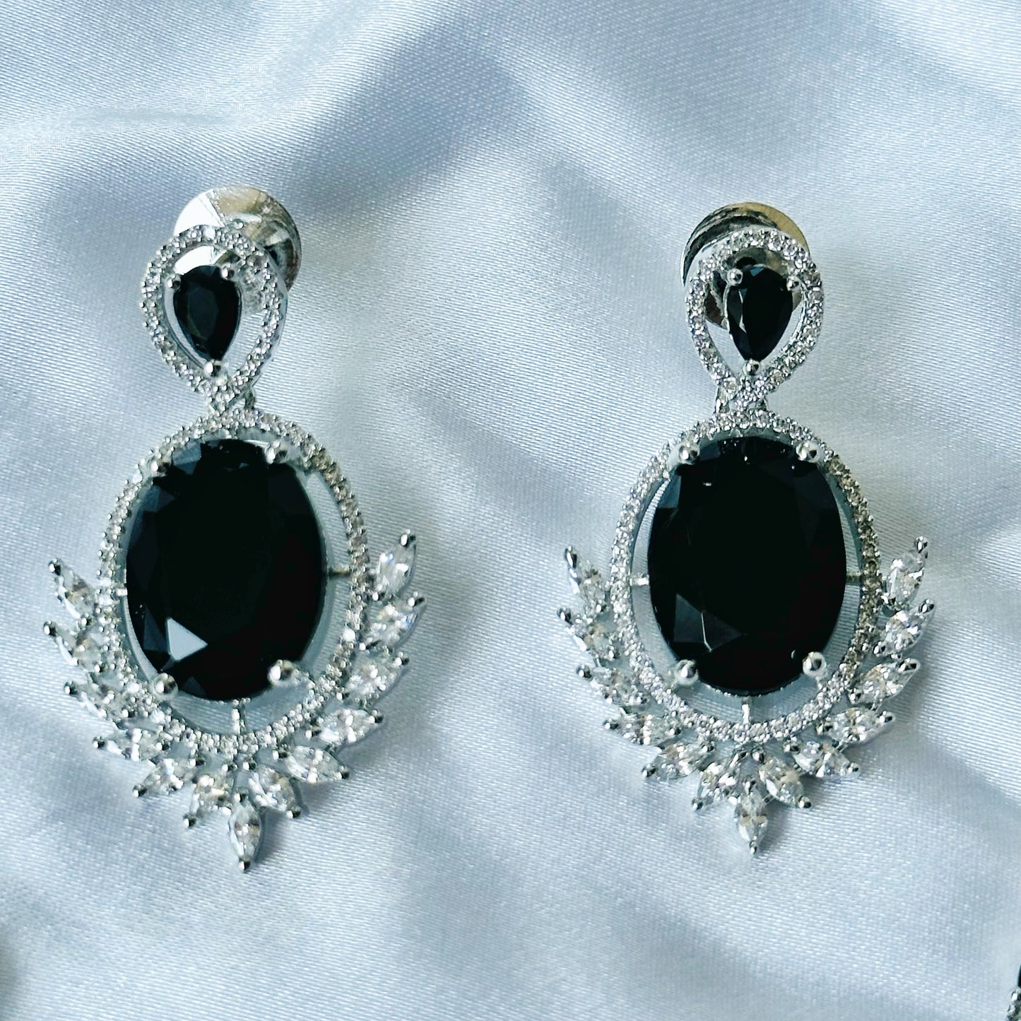 Black Cubic Zircon Stone American Diamond Silver Plated Necklace Set