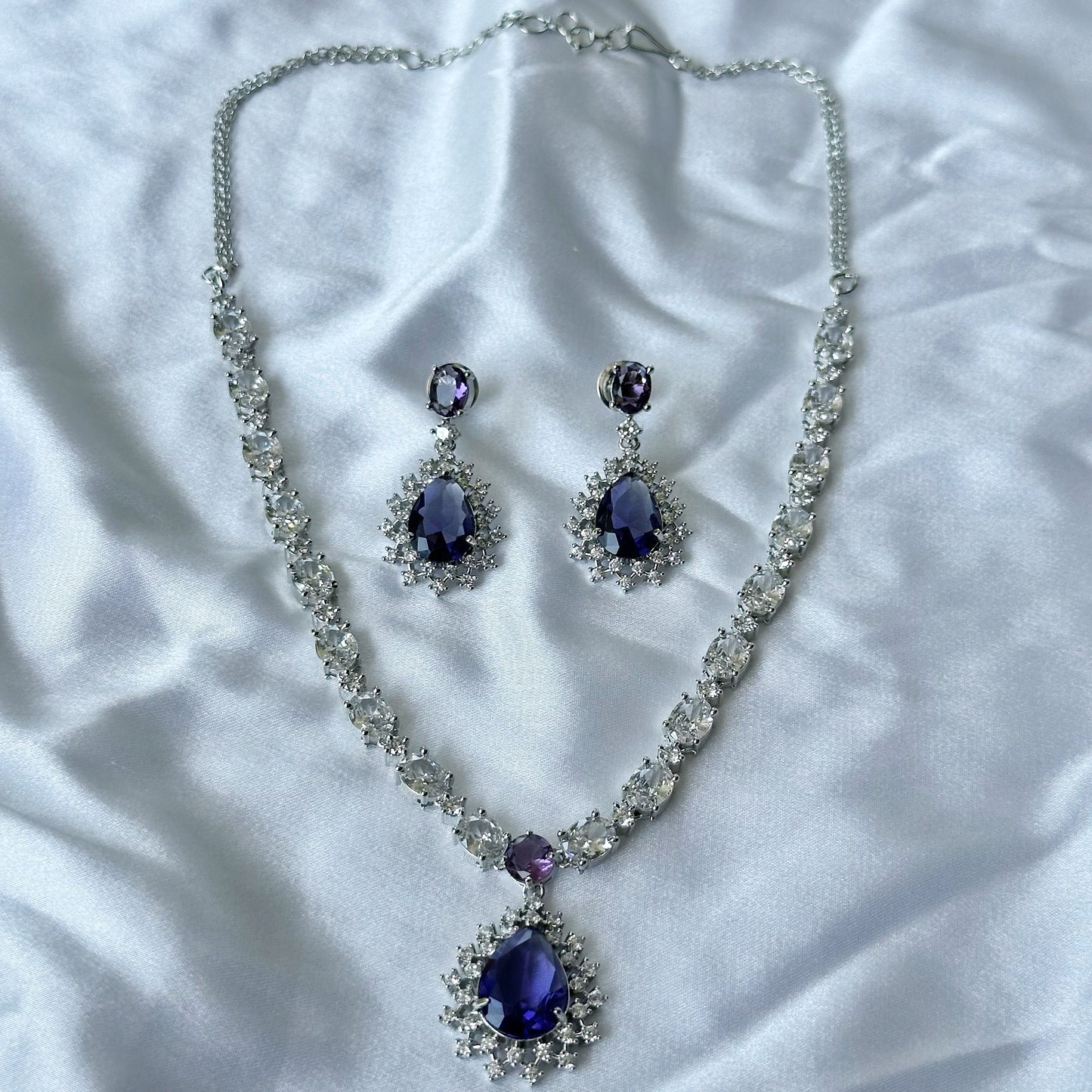 Deep Purple Amethyst Cubic Zircon Stone American Diamond Silver Plated Necklace Set