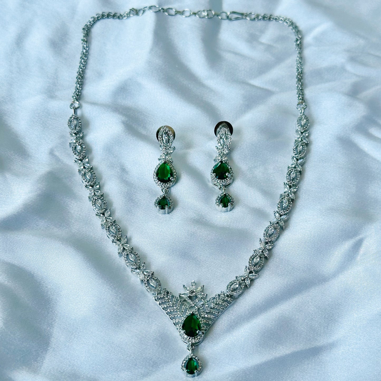 Green Emerald Cubic Zircon Stone American Diamond Silver Plated Necklace Set