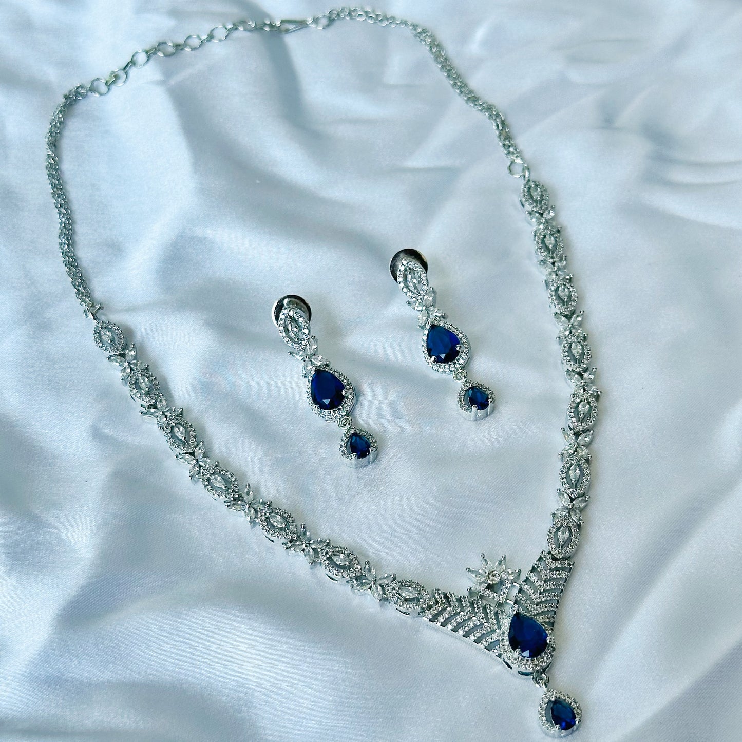 Blue Sapphire Cubic Zircon Stone American Diamond Silver Plated Necklace Set