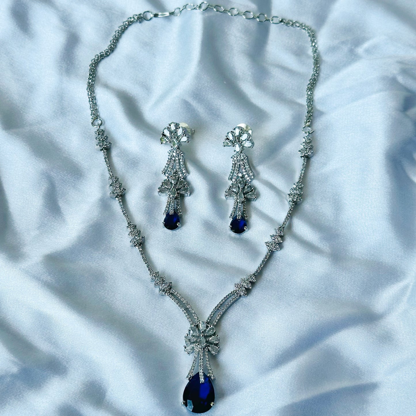 Blue Sapphire Cubic Zircon Stones American Diamond Silver Plated Necklace Set