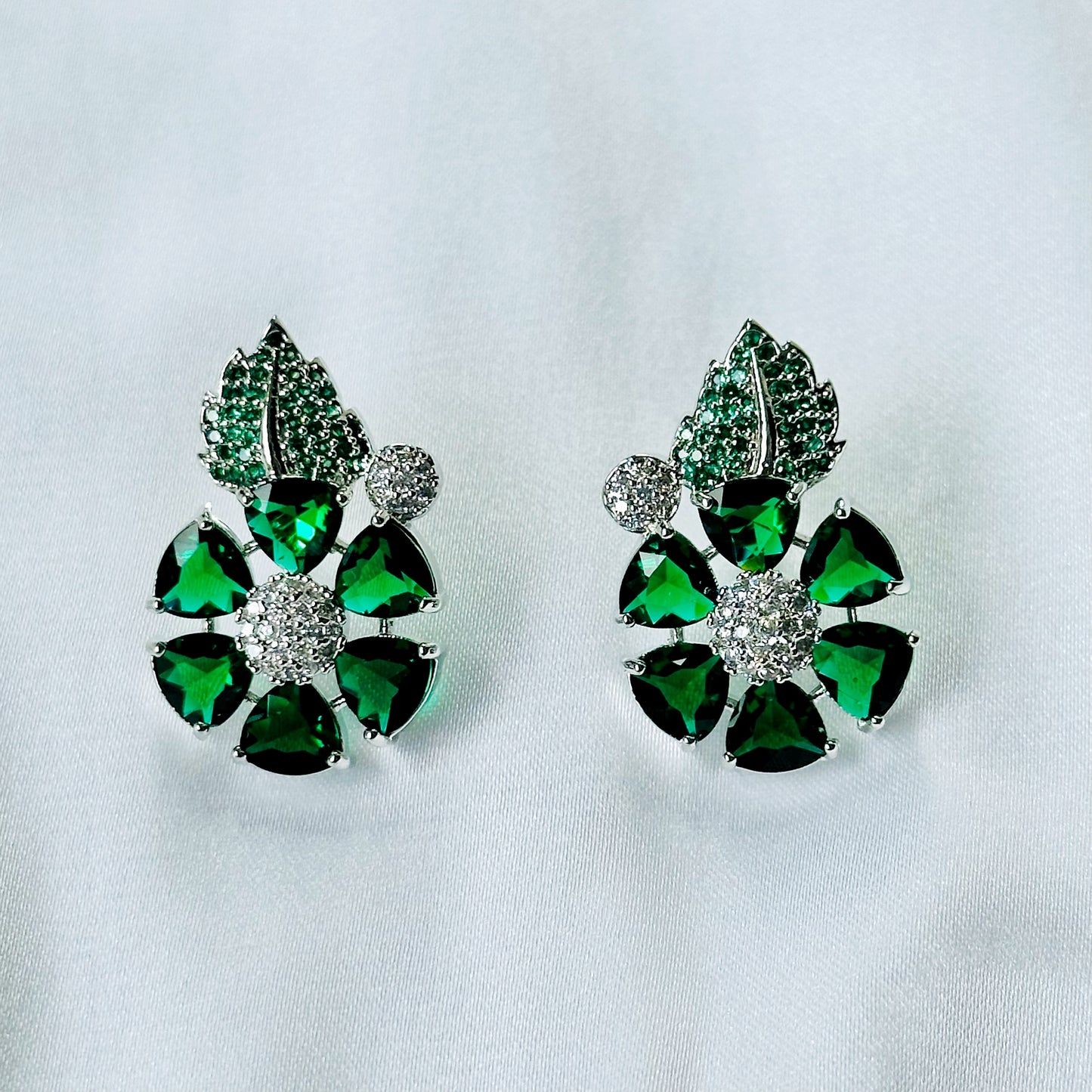 Green Emerald Cubic Zircon American Diamond Silver Plated Pendant Set