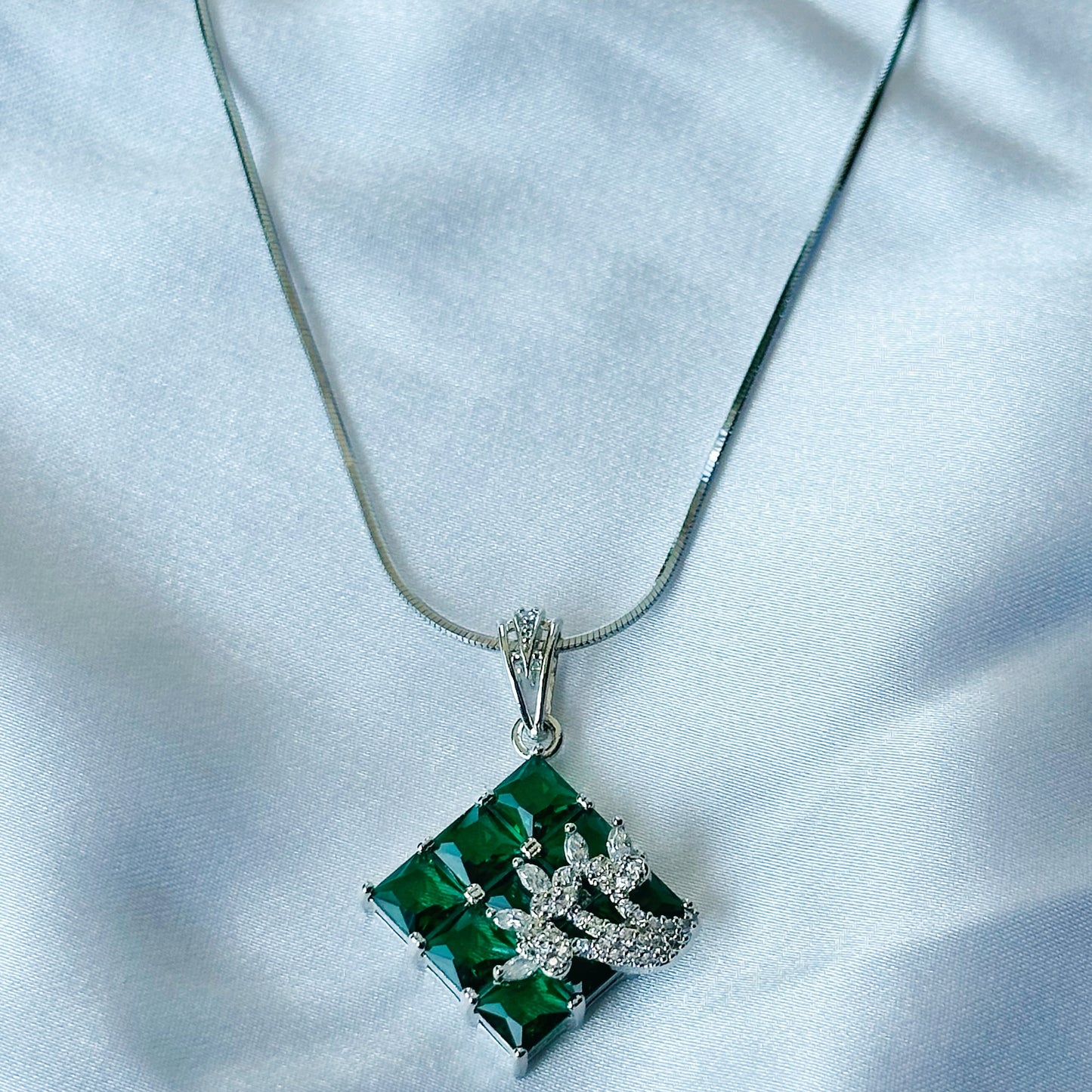 Green Emerald Cubic Zircon American Diamond Silver Plated Pendant Set