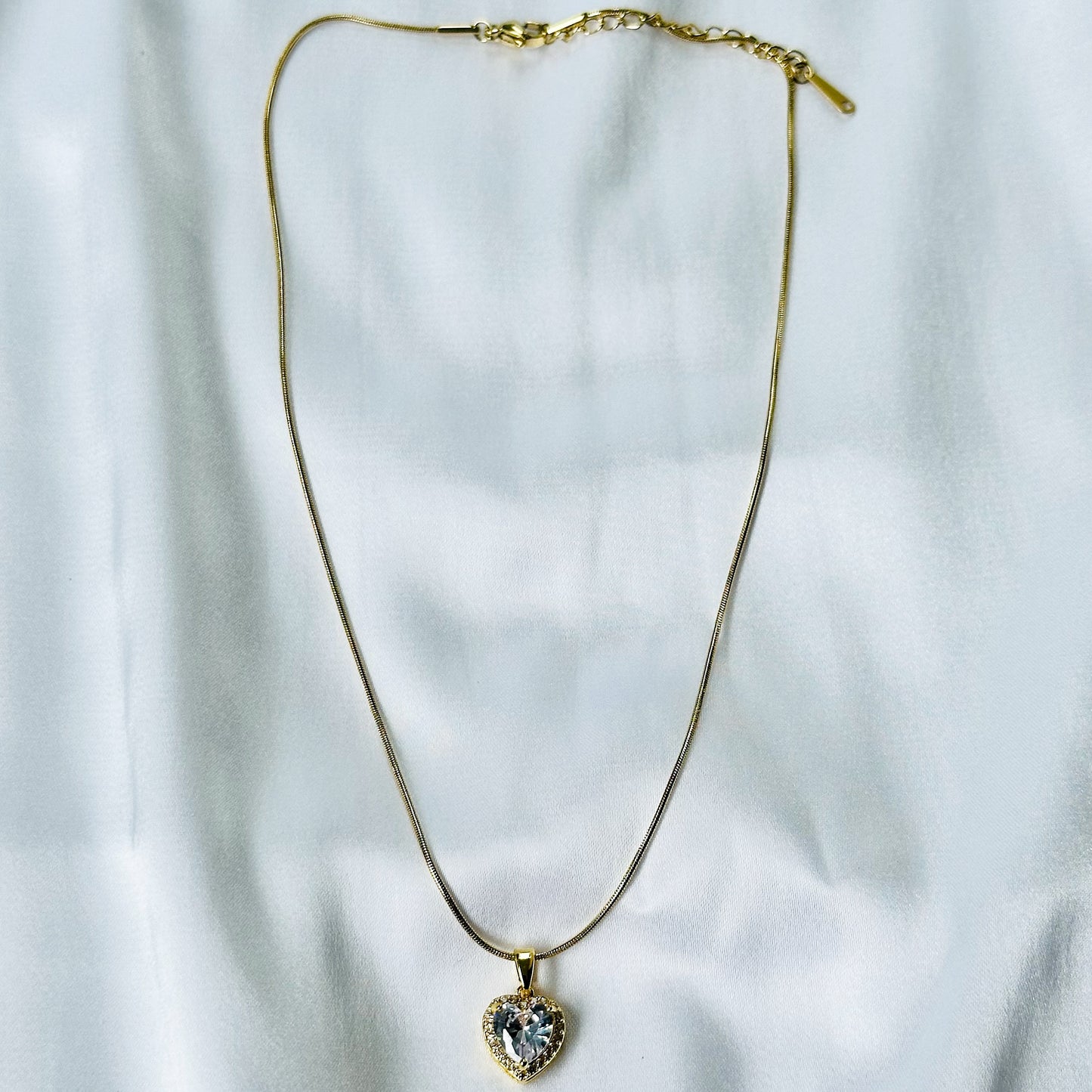 White Crystal Cubic Zircon American Diamond Gold Plated Stainless Steel Necklace